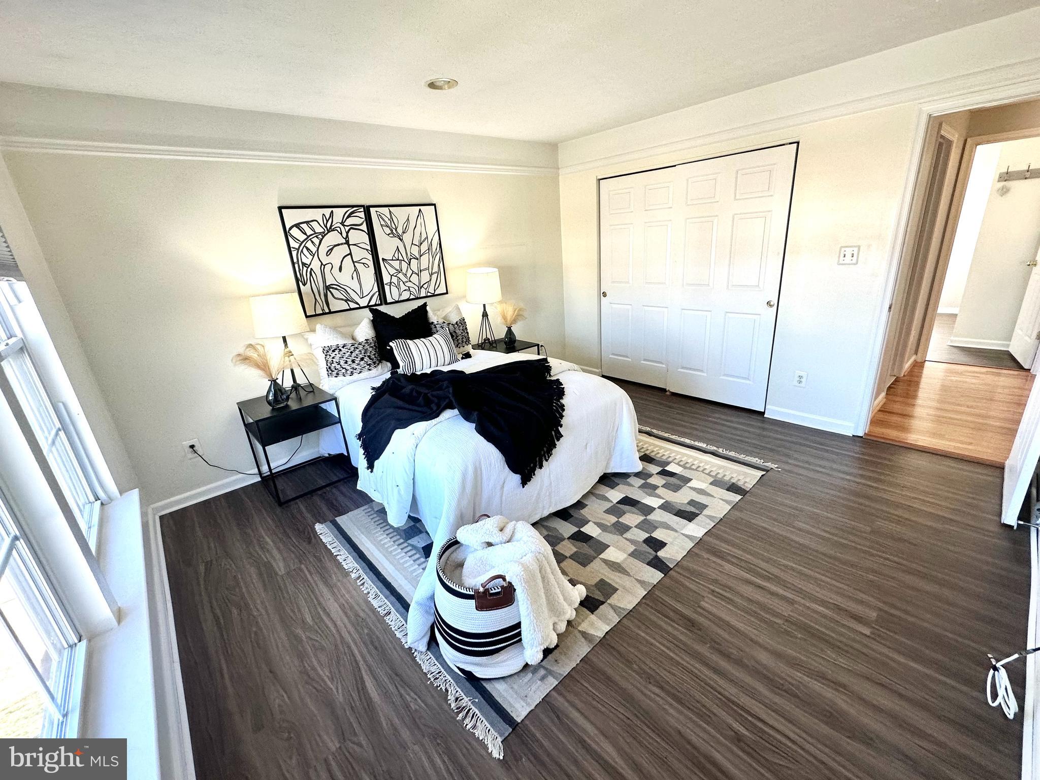 MOORES ORCHARD - Residential