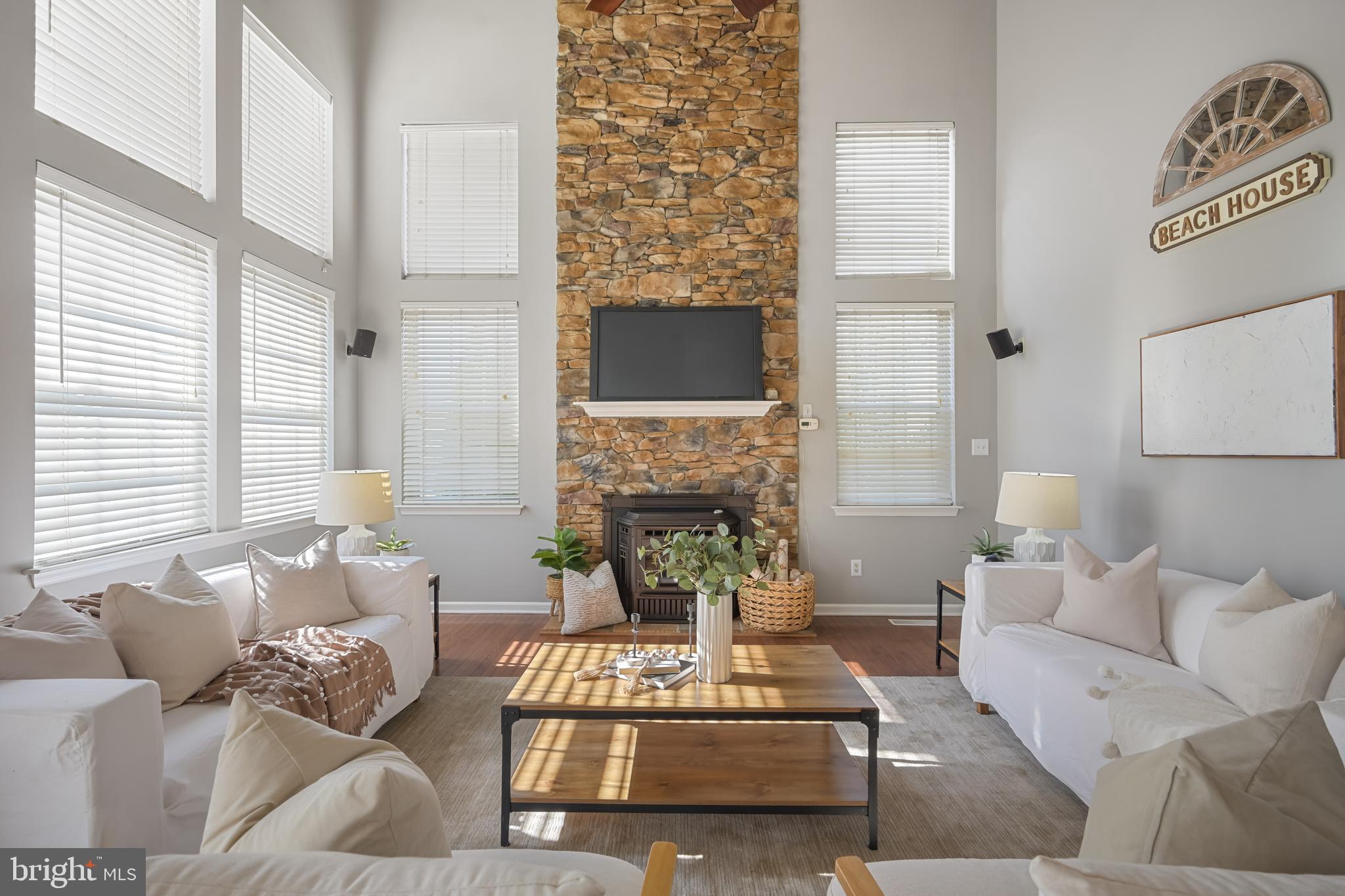 MOORES ORCHARD - Residential