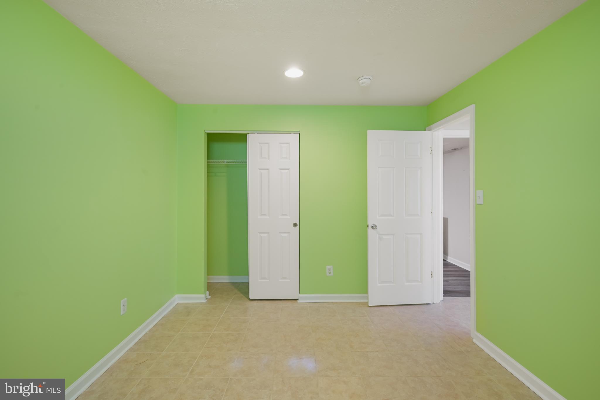 MOORES ORCHARD - Residential