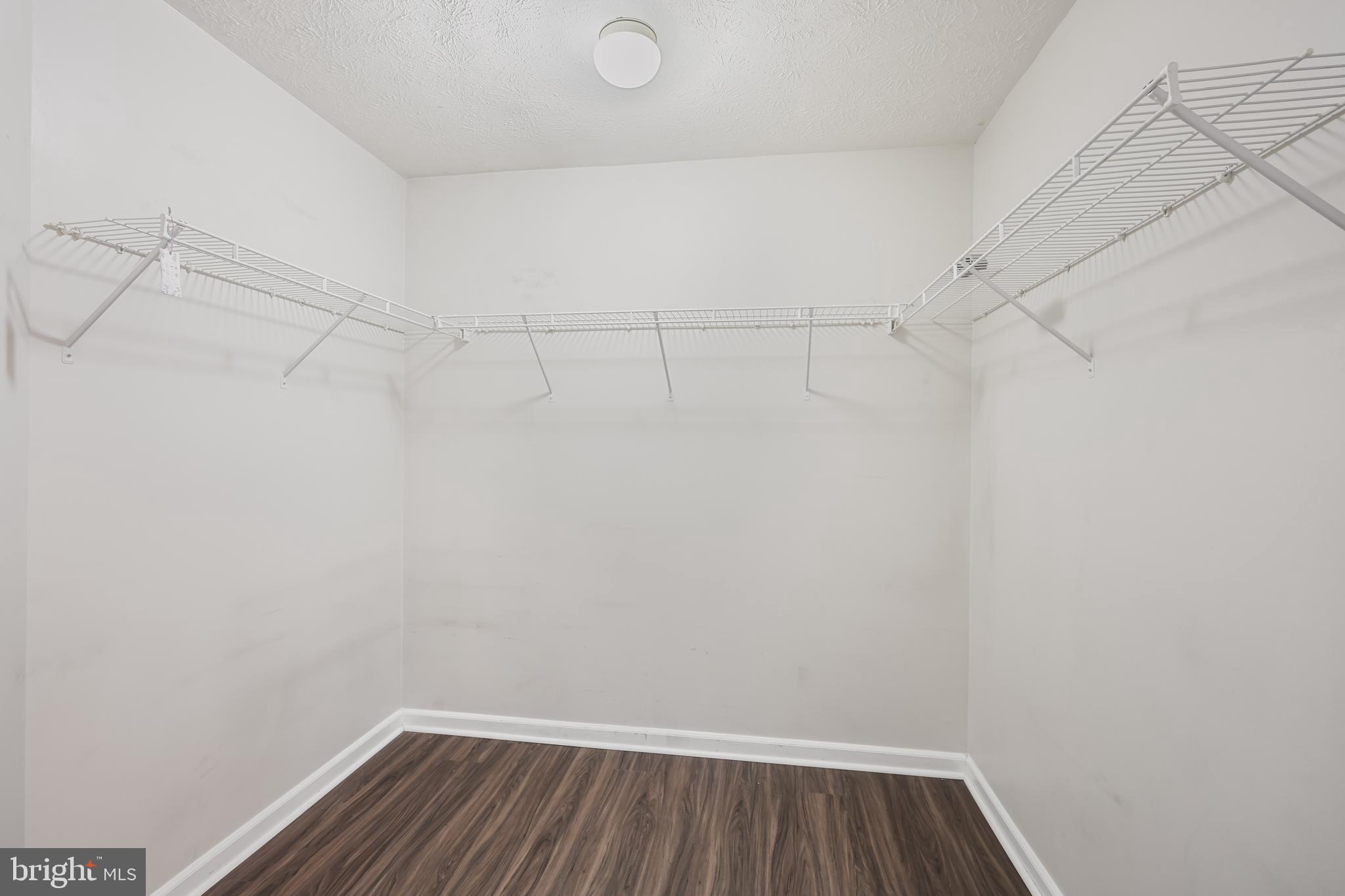 MOORES ORCHARD - Residential