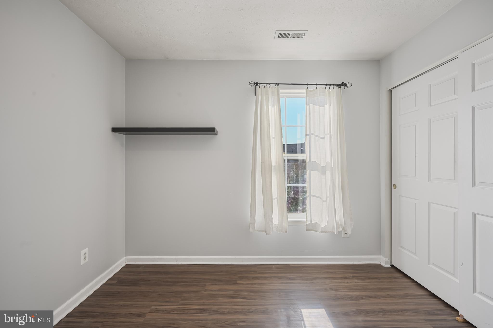 MOORES ORCHARD - Residential