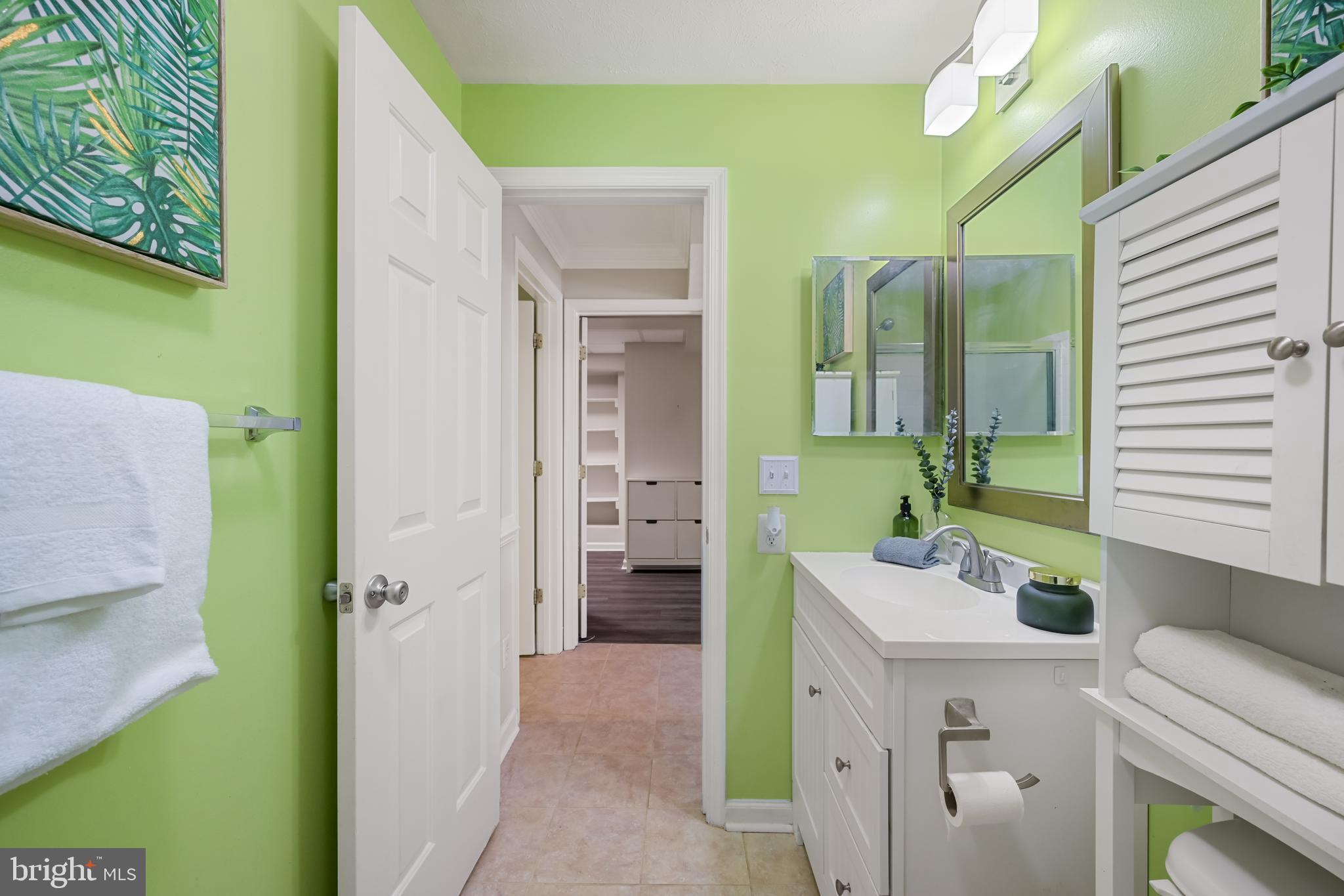 MOORES ORCHARD - Residential