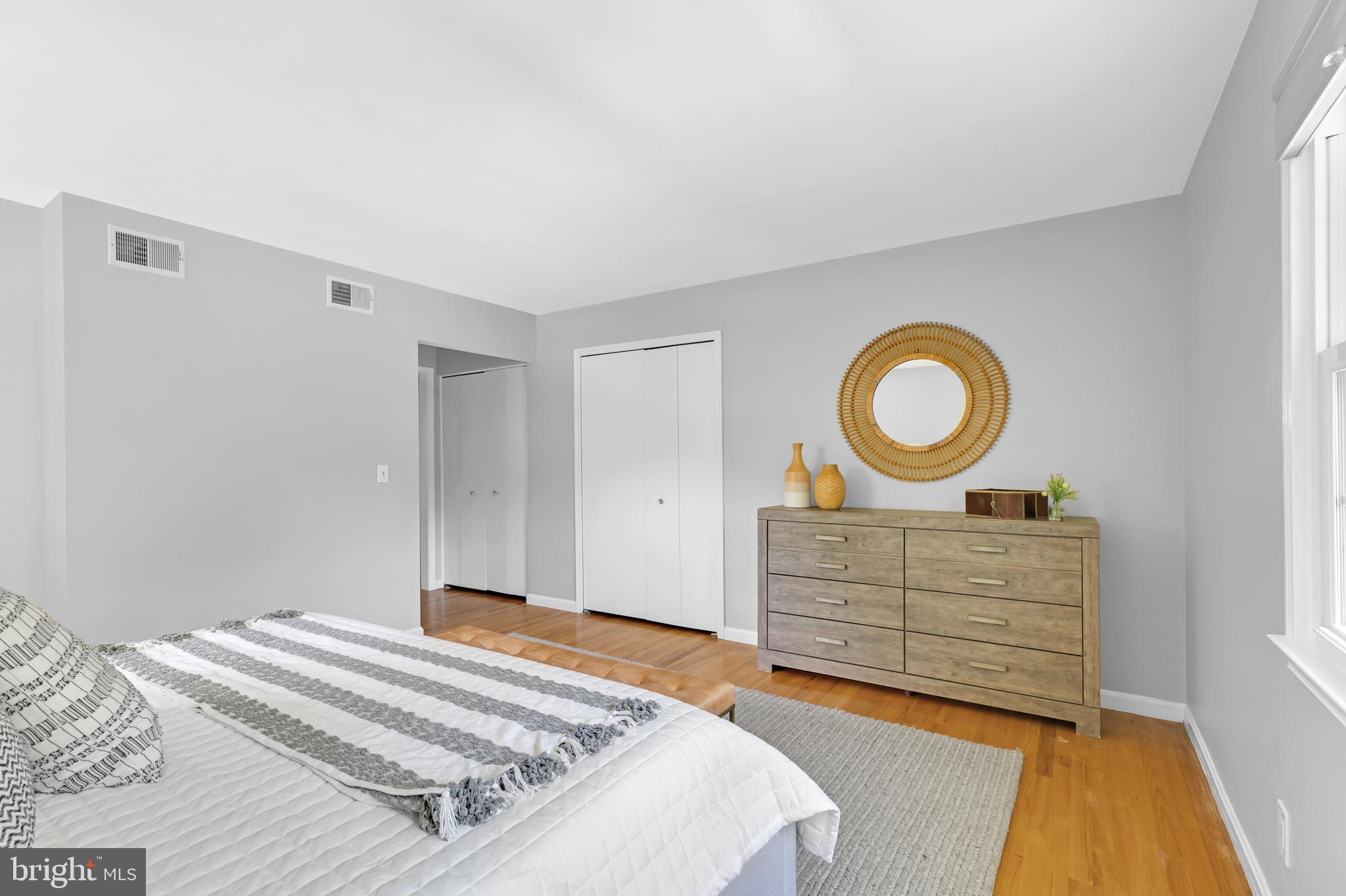 MT VERNON MANOR - Residential