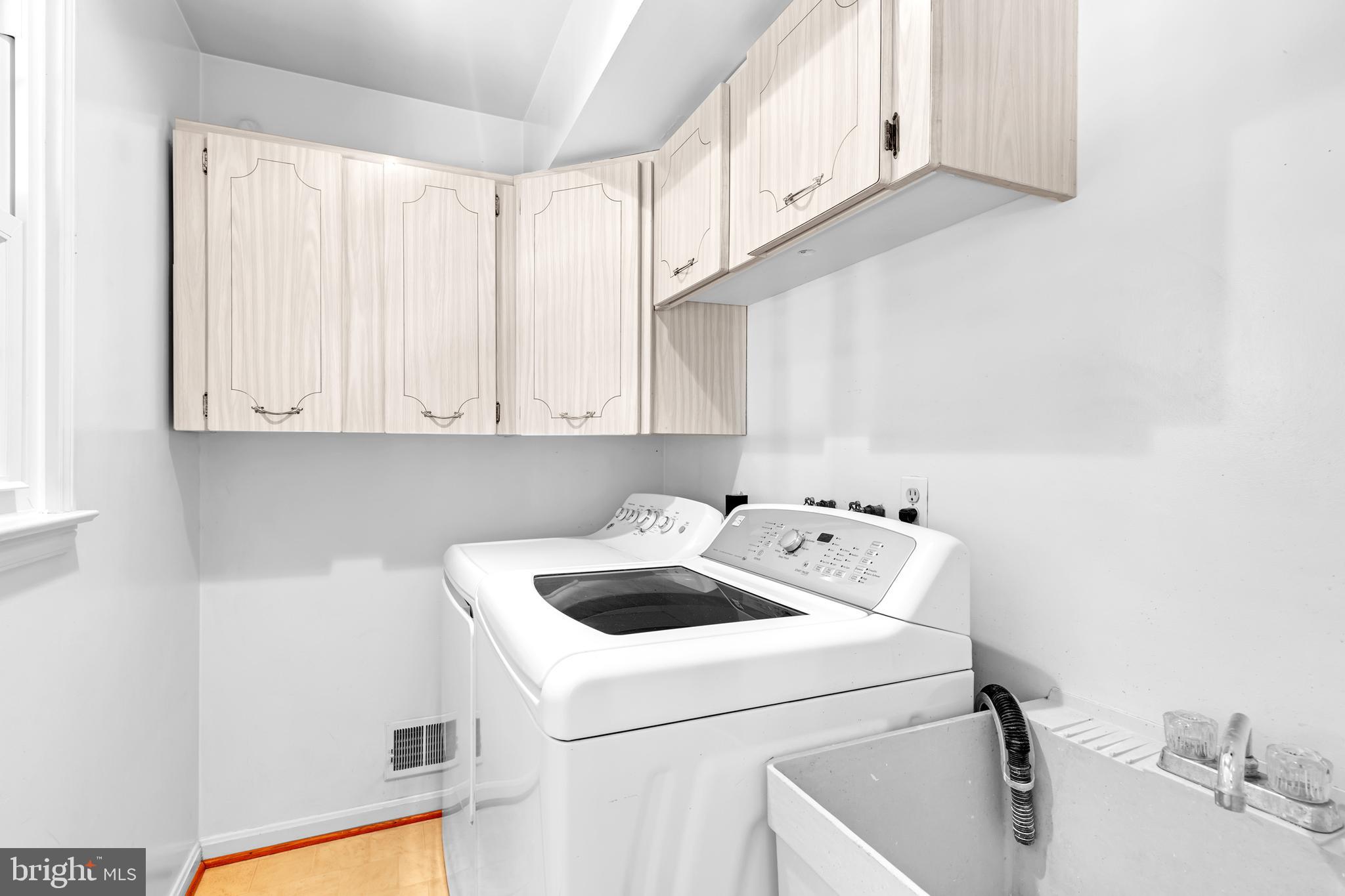 MT VERNON MANOR - Residential