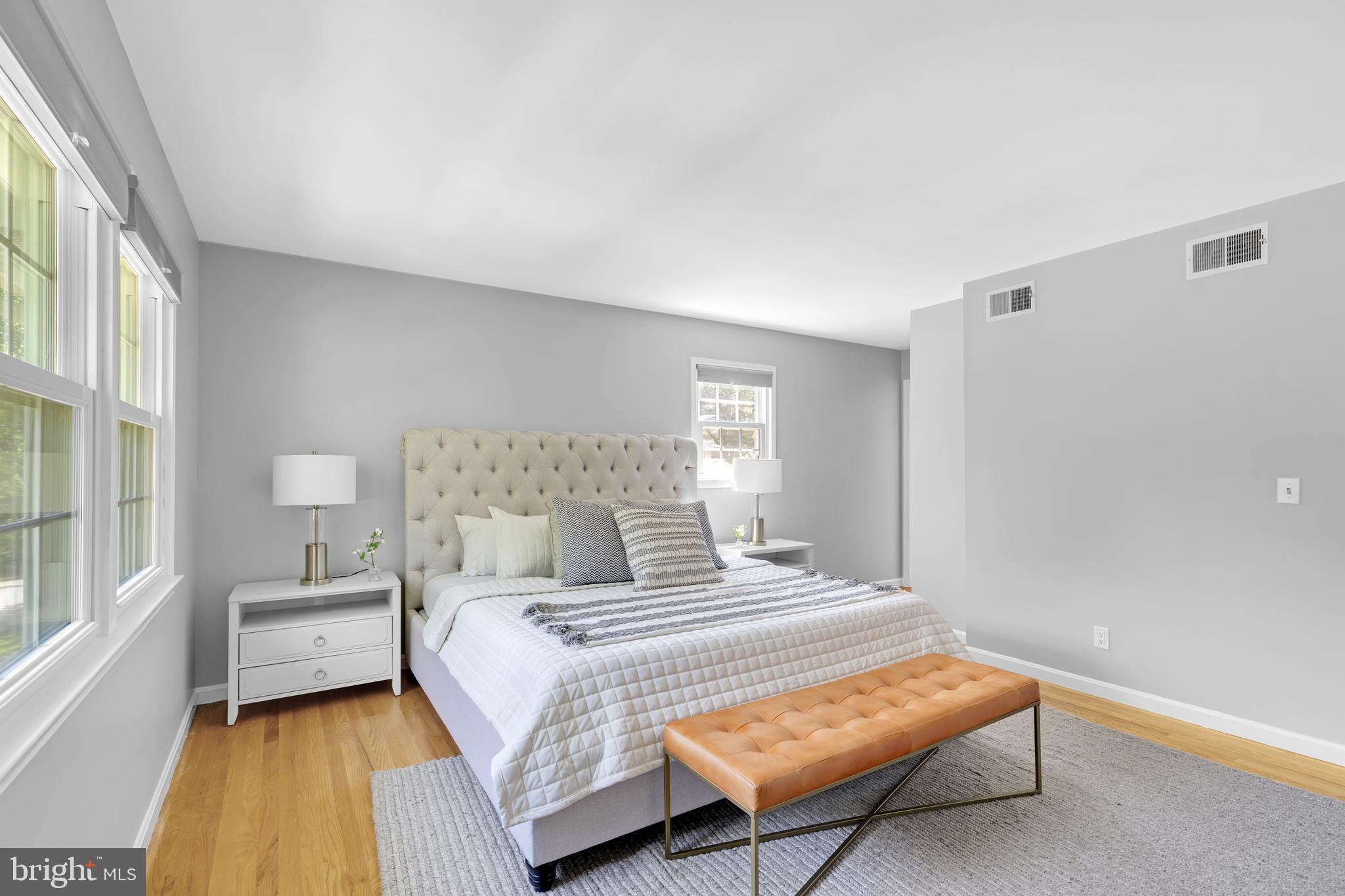 MT VERNON MANOR - Residential