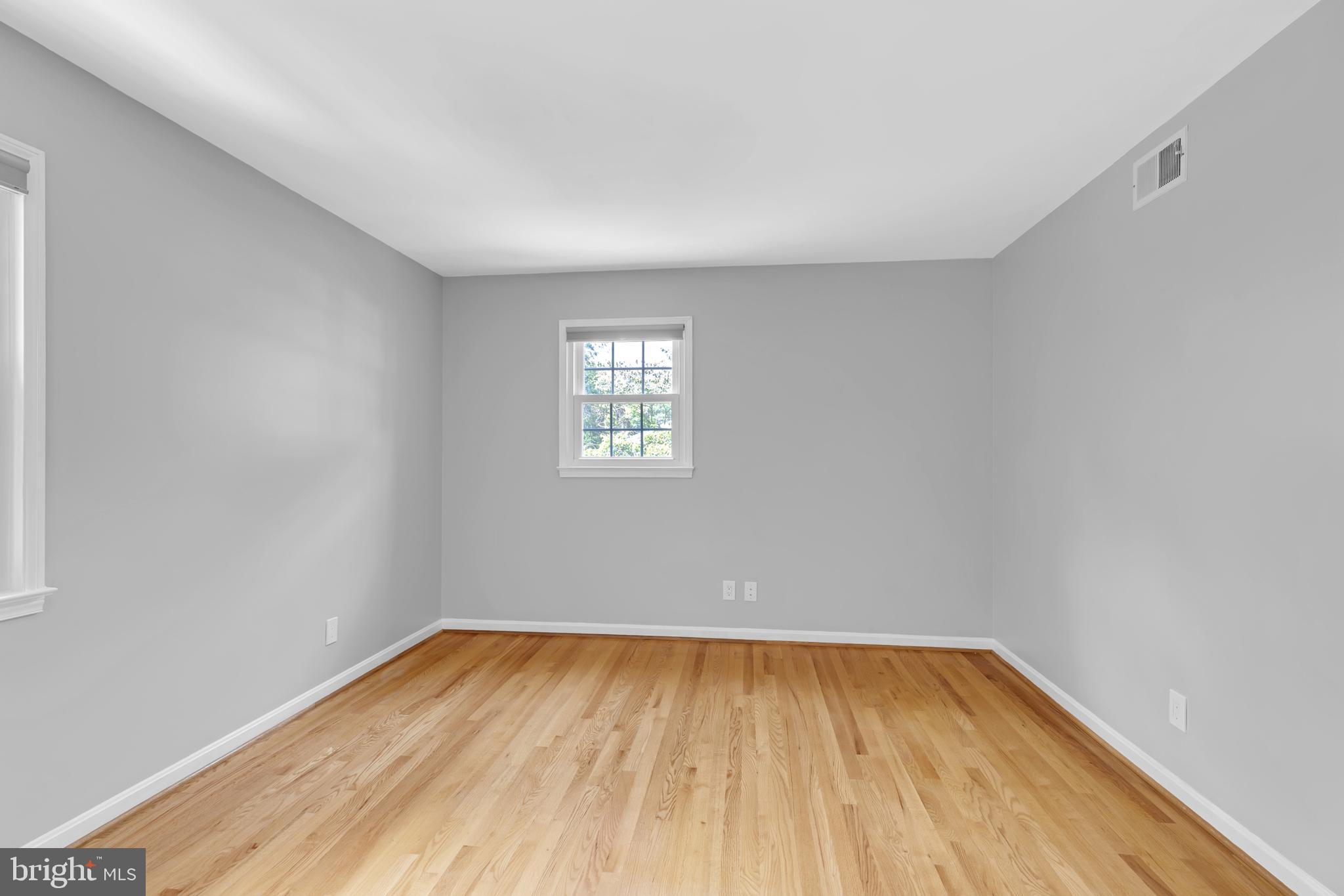 MT VERNON MANOR - Residential