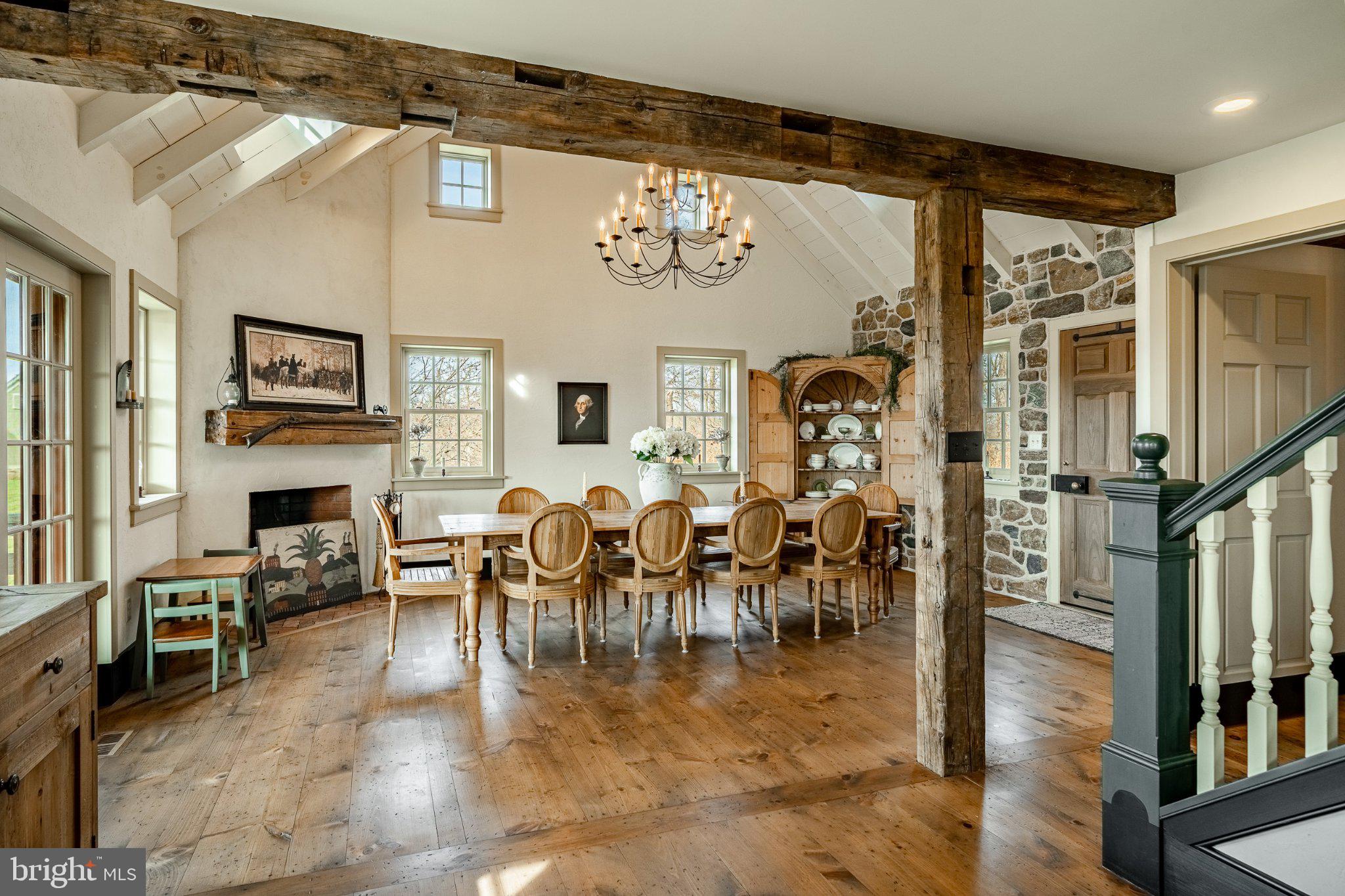 OLDEBULLTOWNVILLAGE - Residential