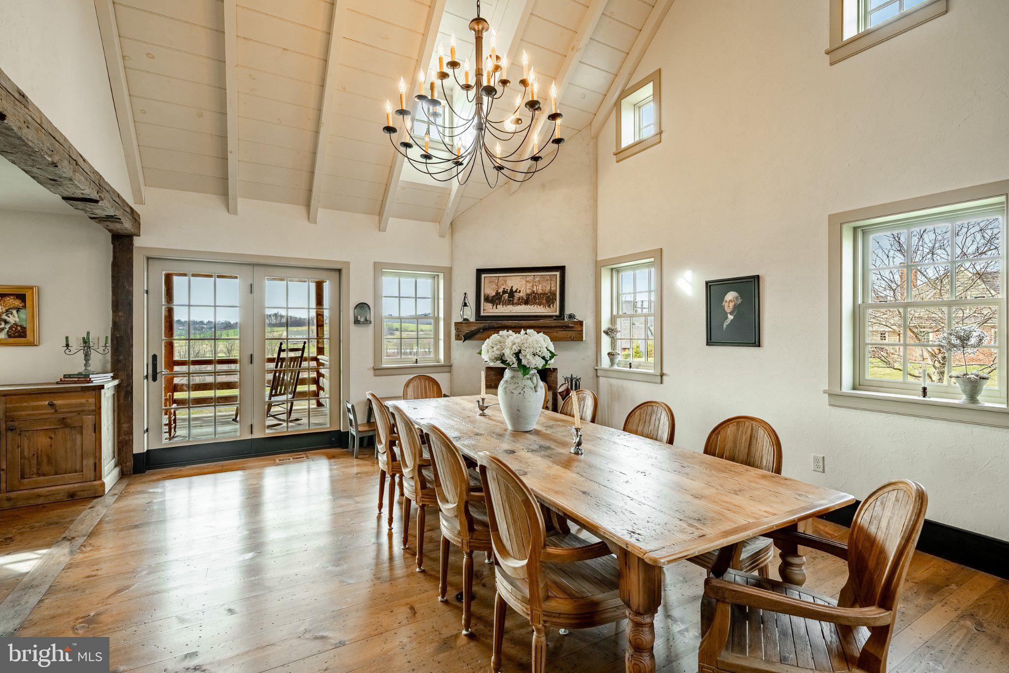 OLDEBULLTOWNVILLAGE - Residential