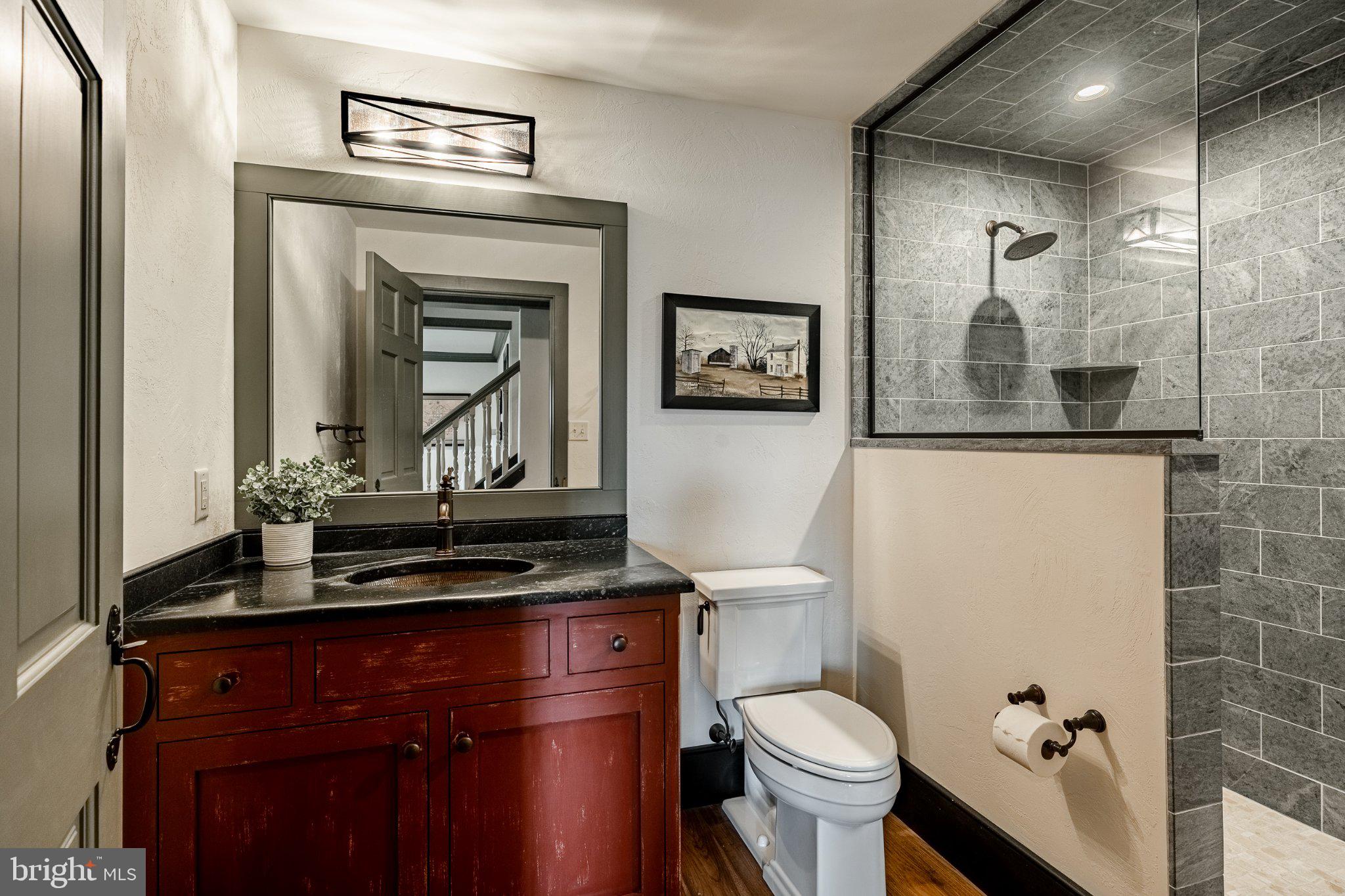 OLDEBULLTOWNVILLAGE - Residential