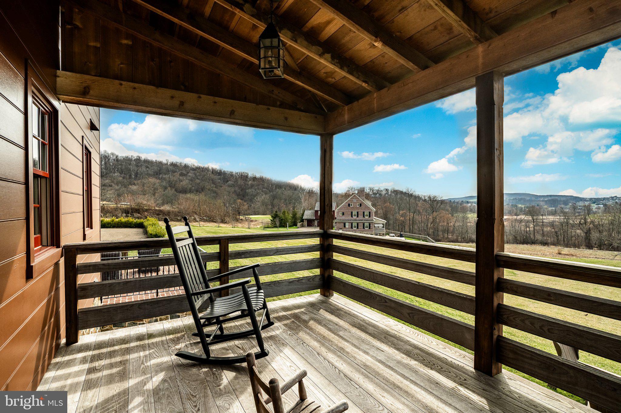 OLDEBULLTOWNVILLAGE - Residential