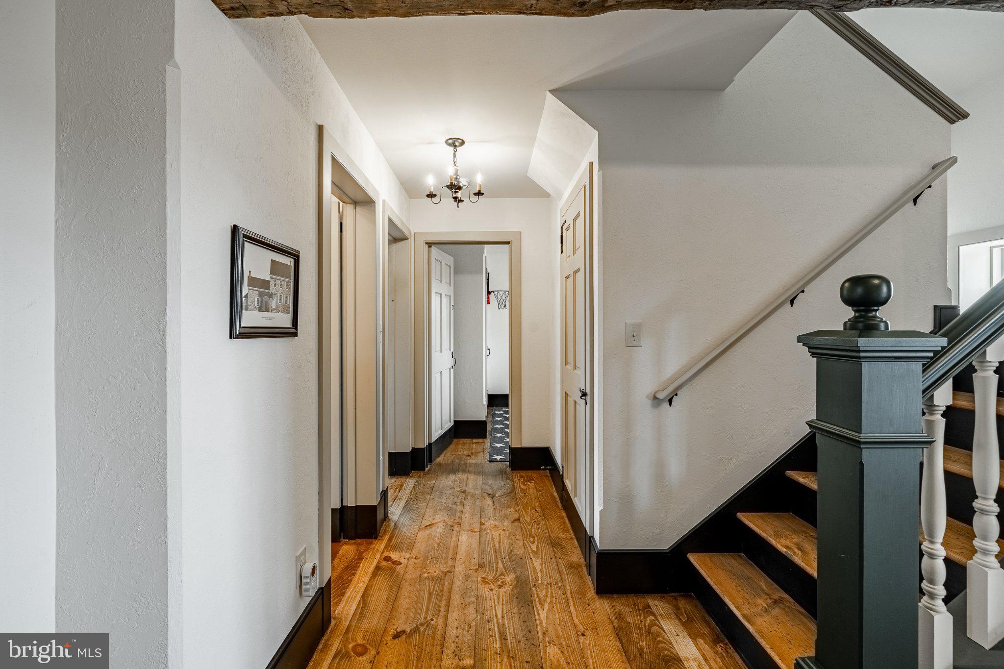 OLDEBULLTOWNVILLAGE - Residential