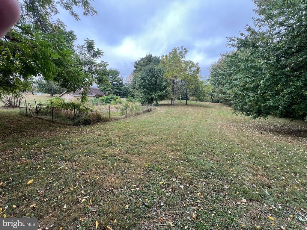 Photo of 20 Locust Drive, LITTLESTOWN, PA 17340 (MLS # PAAD2019950)
