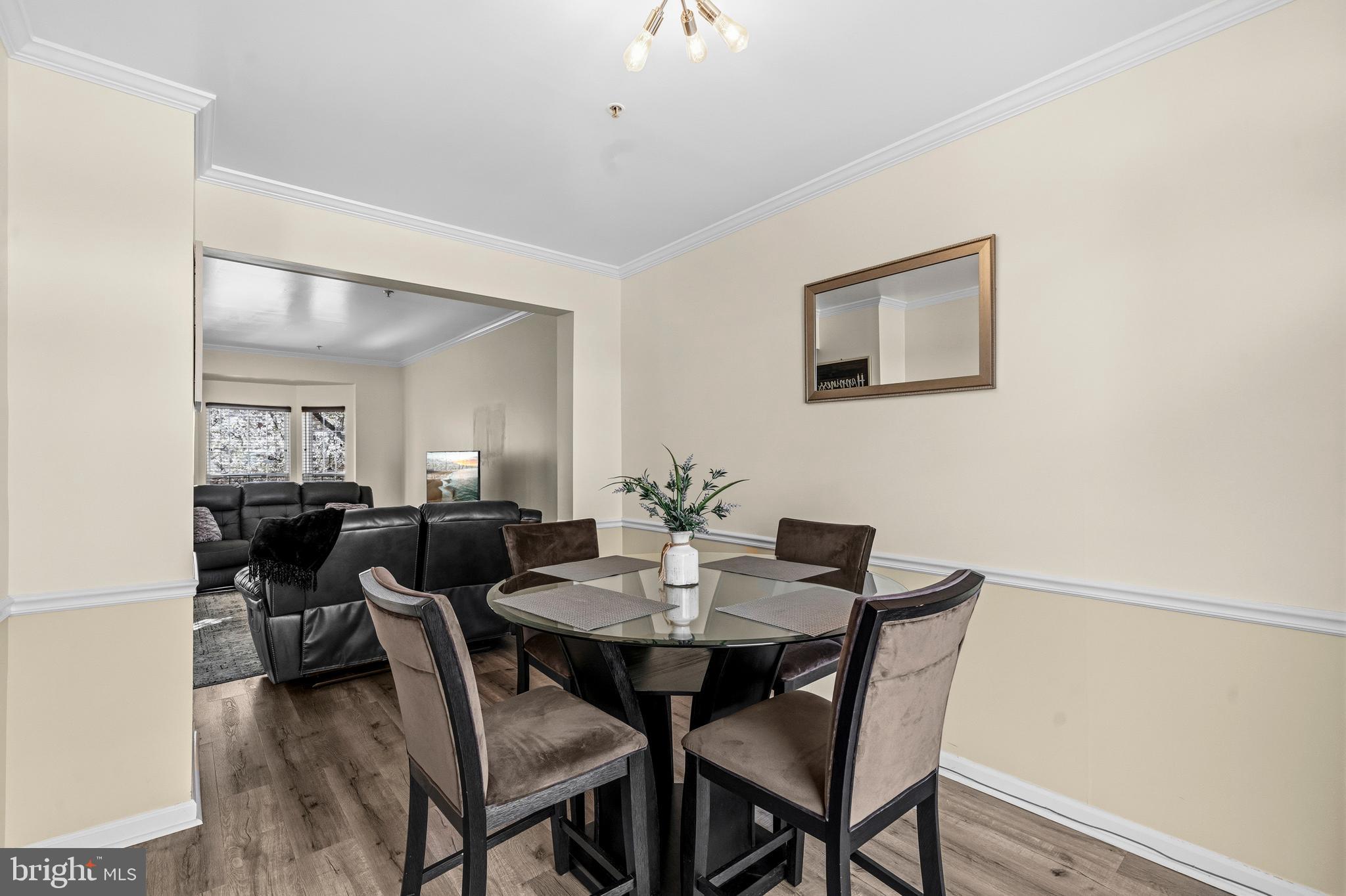 WOODVIEW VILLAGE WEST - Residential