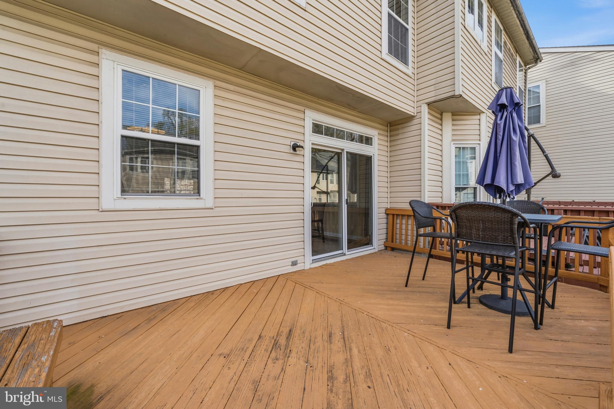 WOODVIEW VILLAGE WEST - Residential