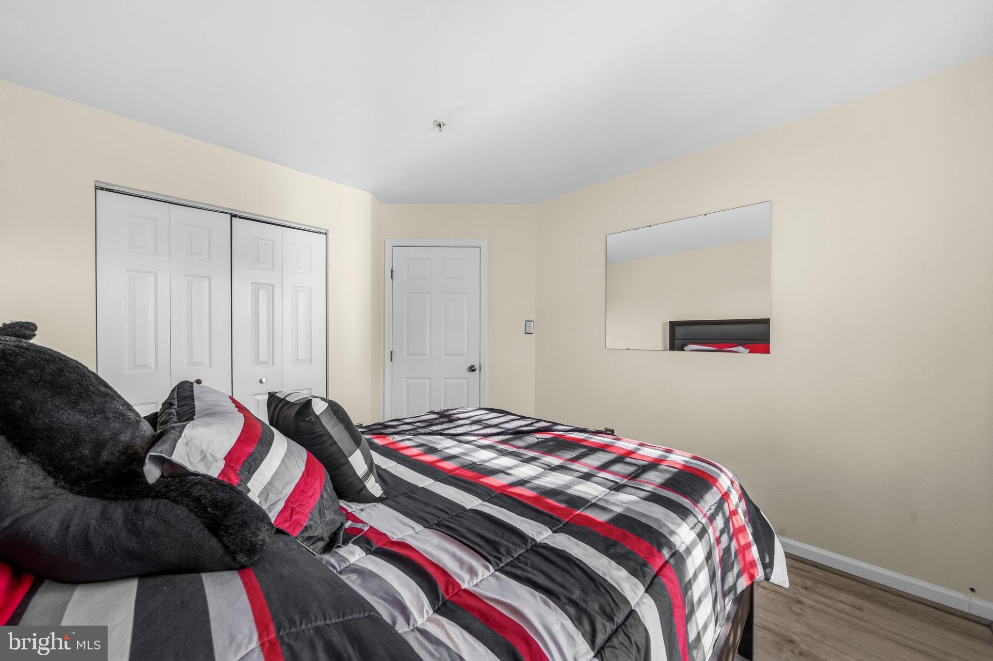 WOODVIEW VILLAGE WEST - Residential