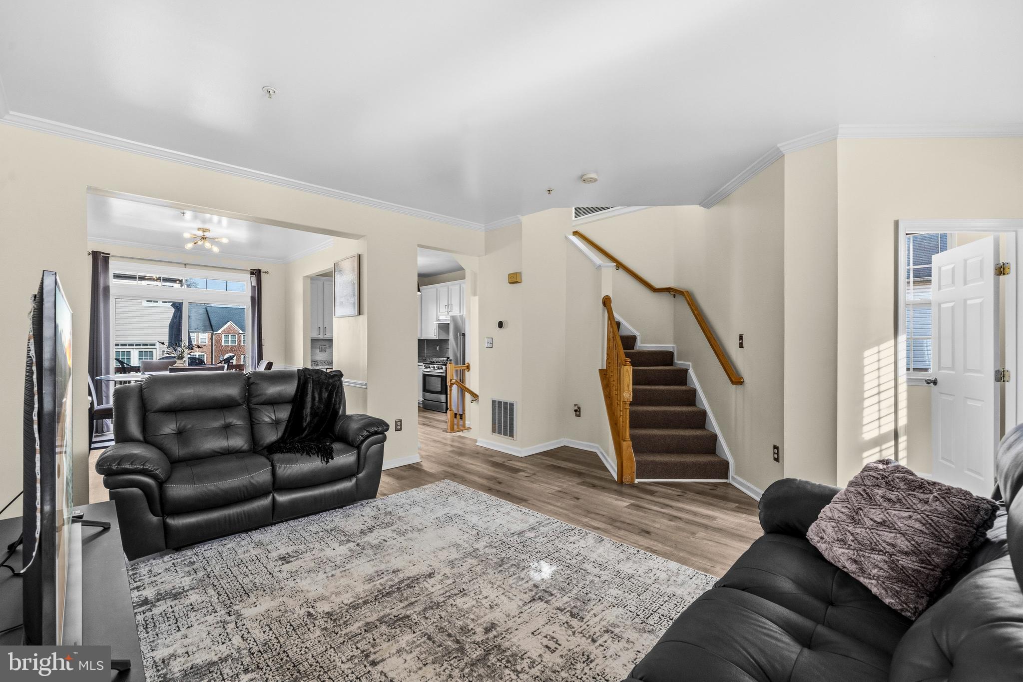 WOODVIEW VILLAGE WEST - Residential