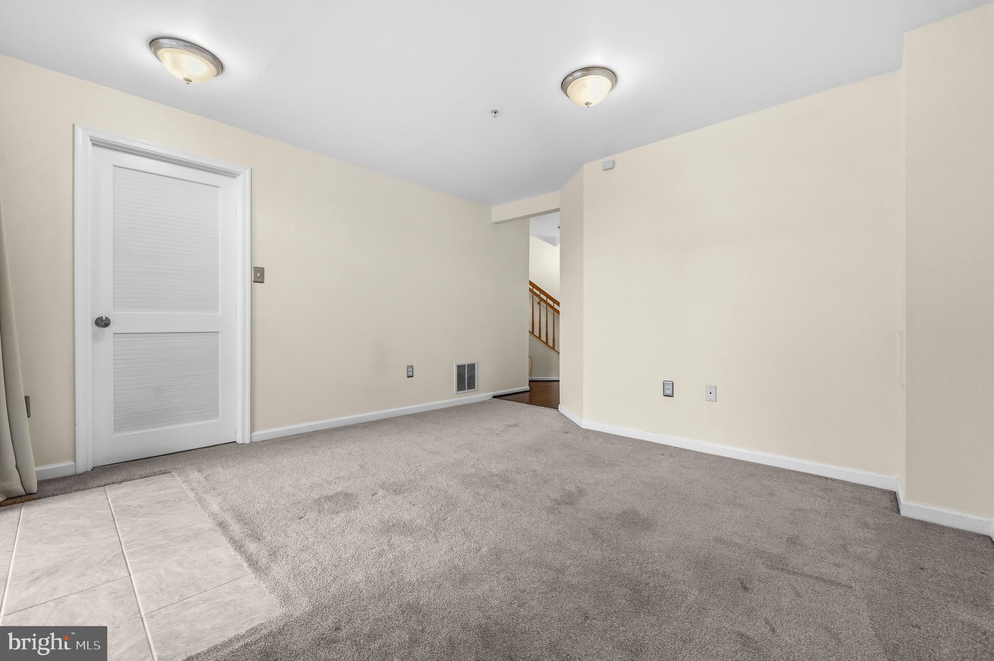 WOODVIEW VILLAGE WEST - Residential