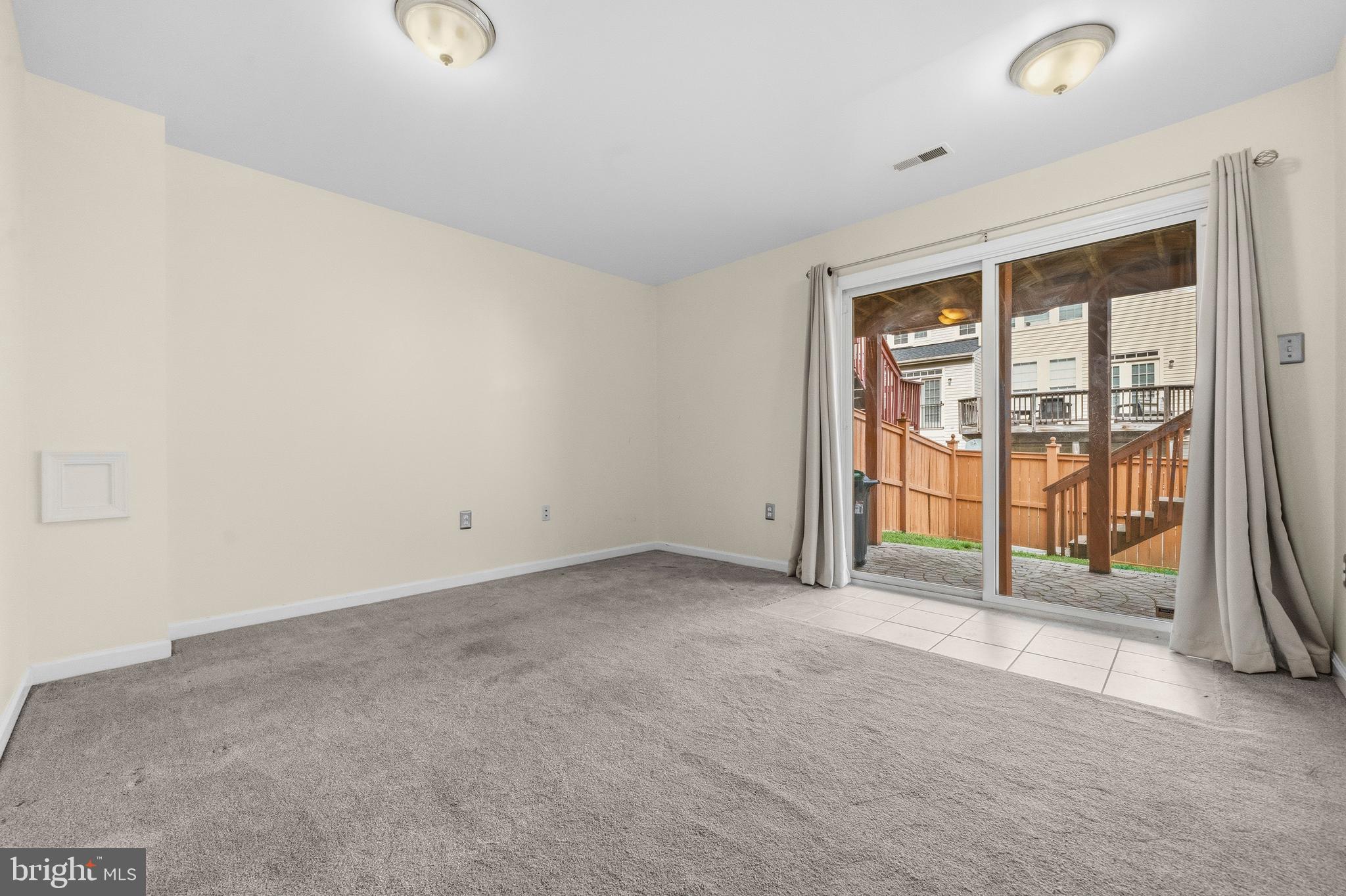 WOODVIEW VILLAGE WEST - Residential