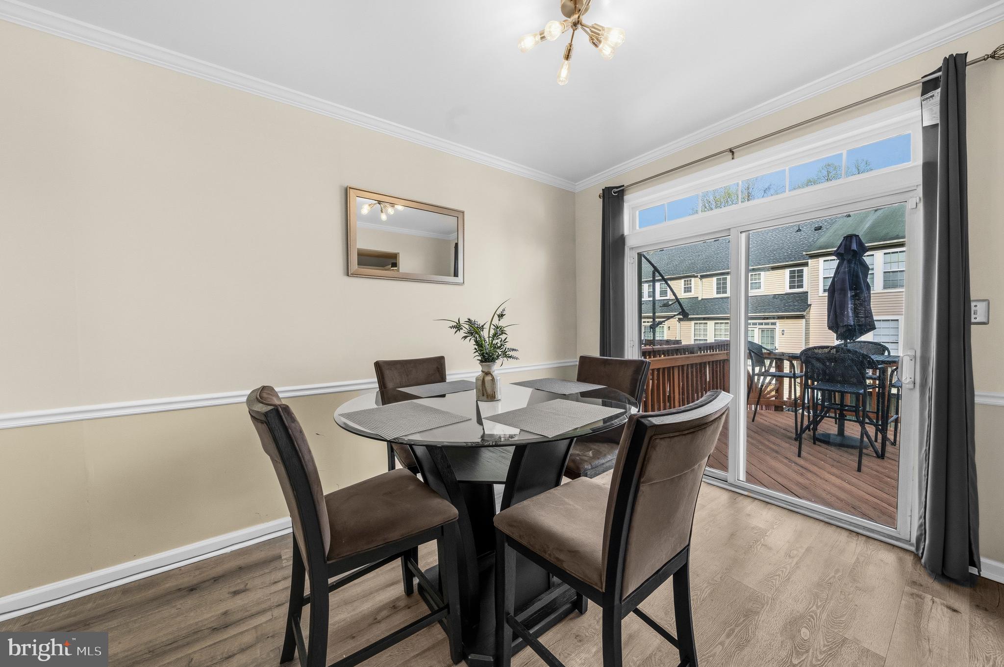 WOODVIEW VILLAGE WEST - Residential