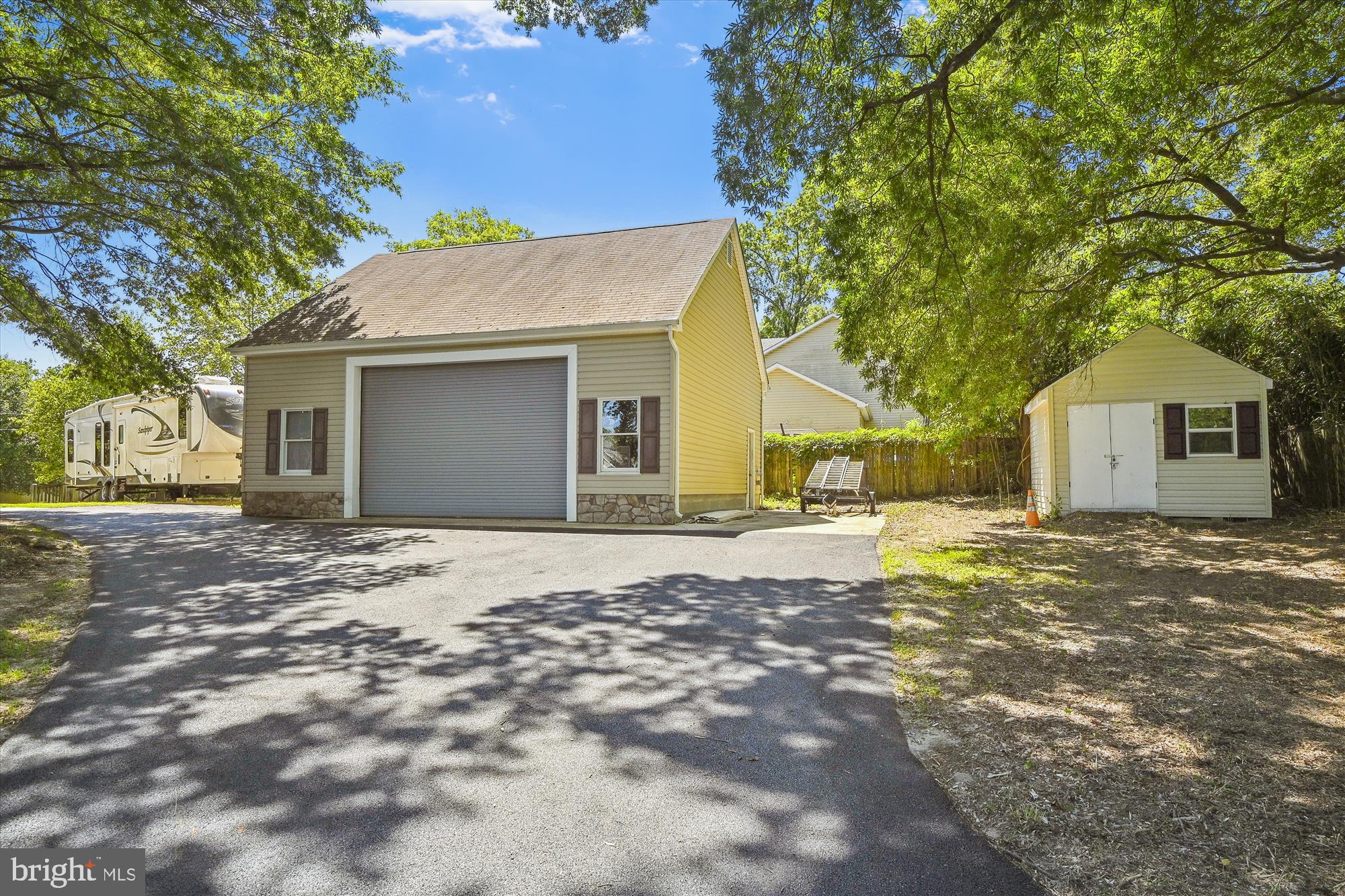 VENICE ON THE BAY - Residential