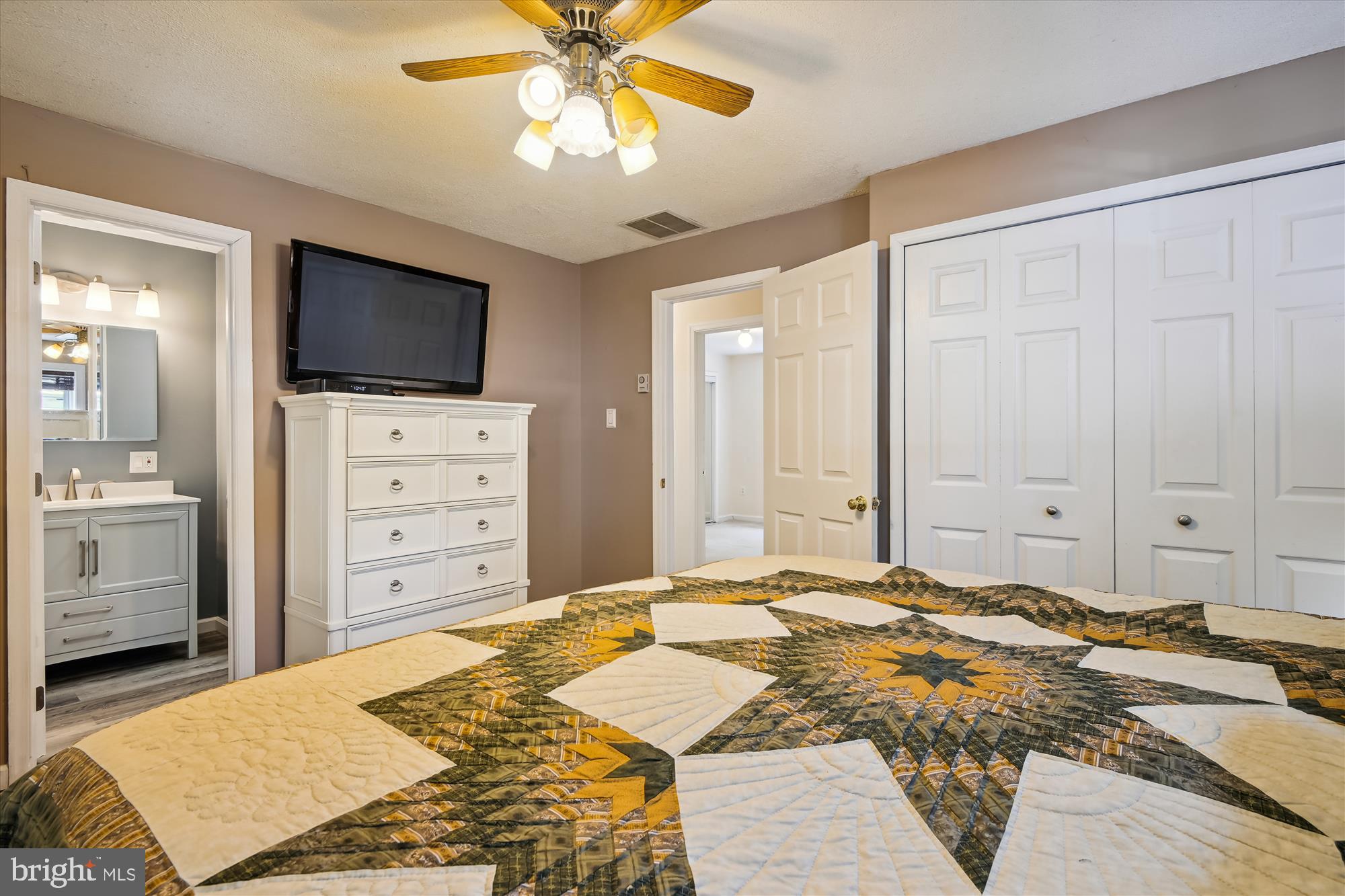 VENICE ON THE BAY - Residential