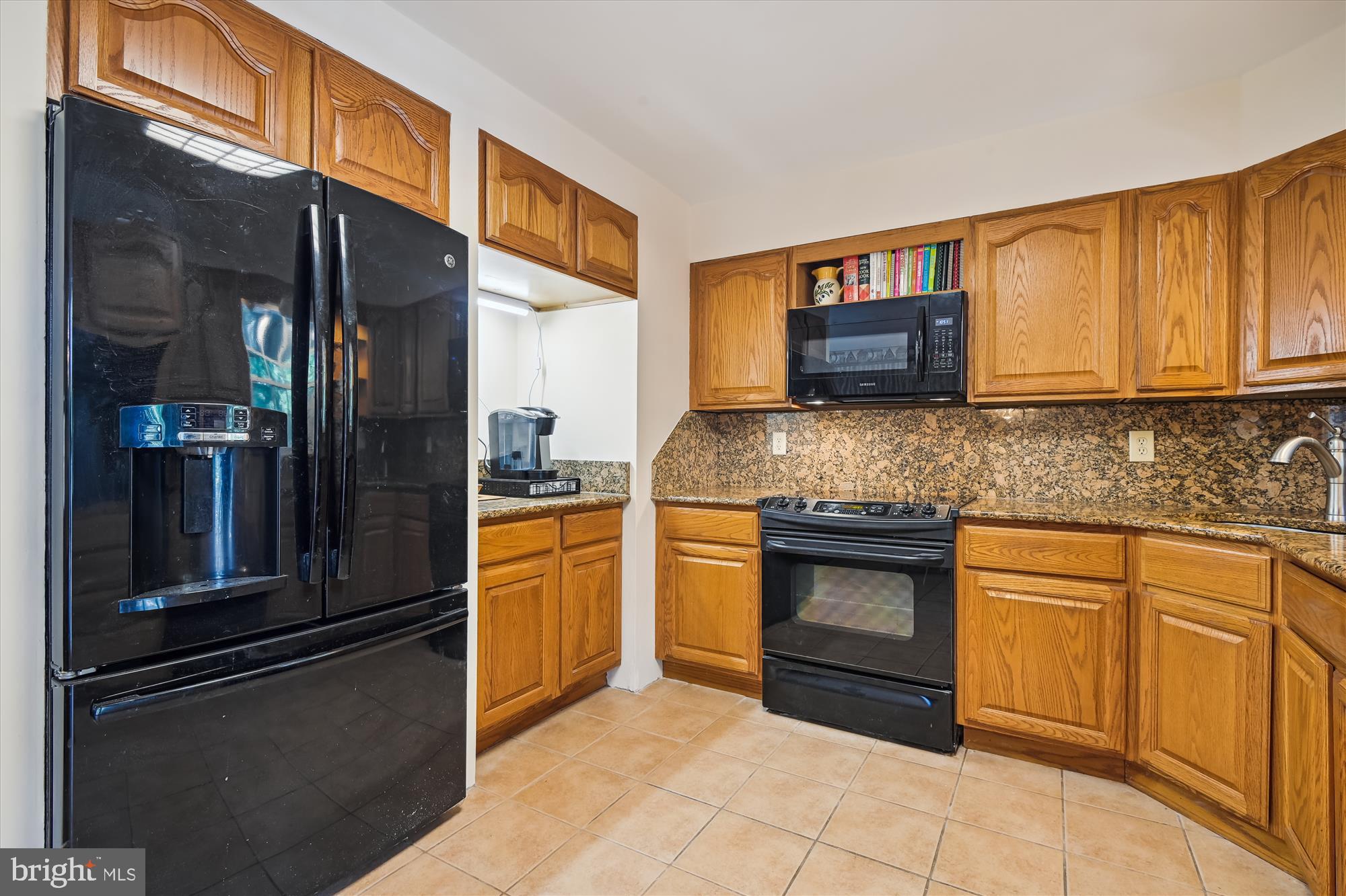 VENICE ON THE BAY - Residential