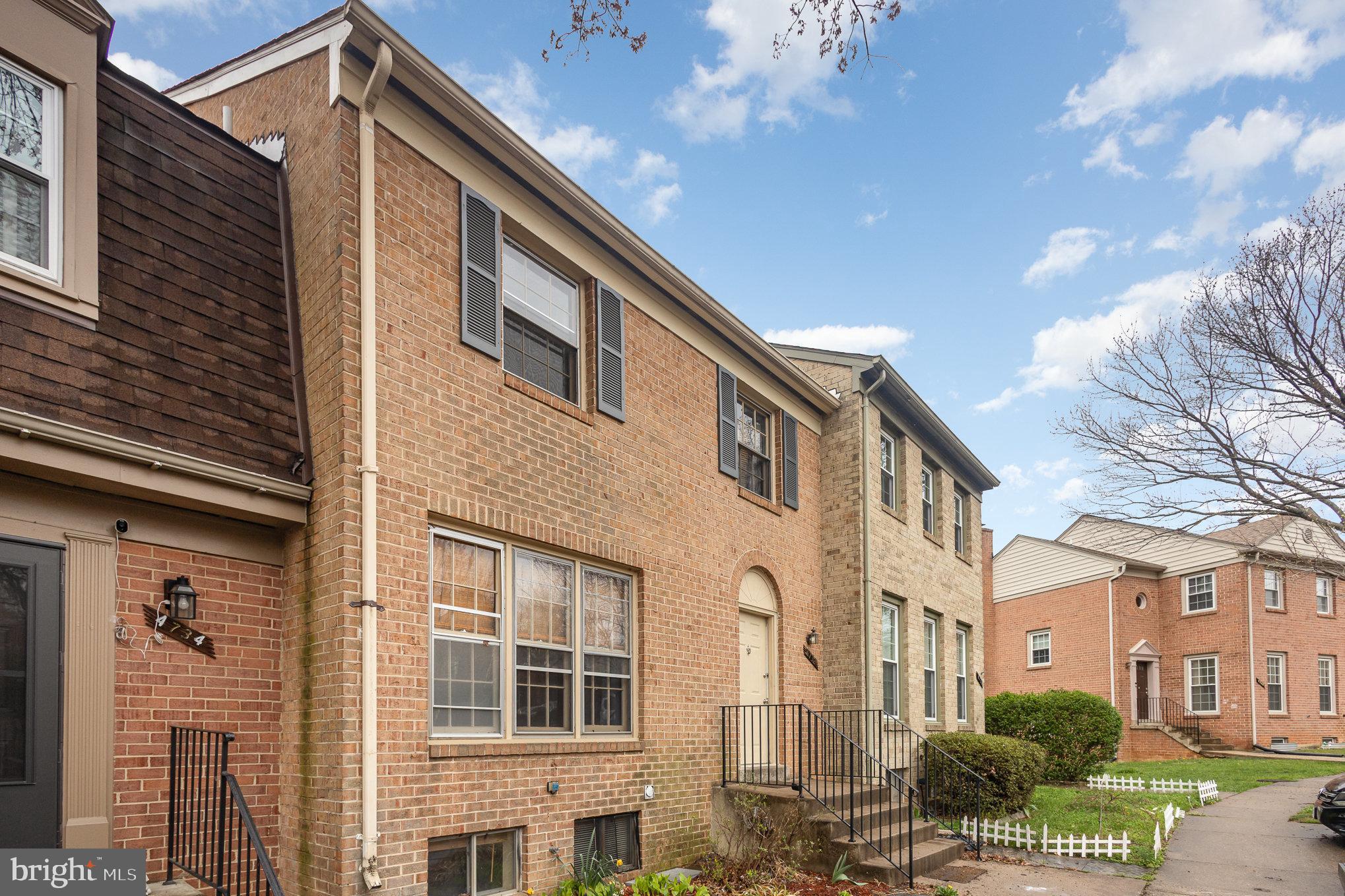 4732 FORESTDALE DRIVE