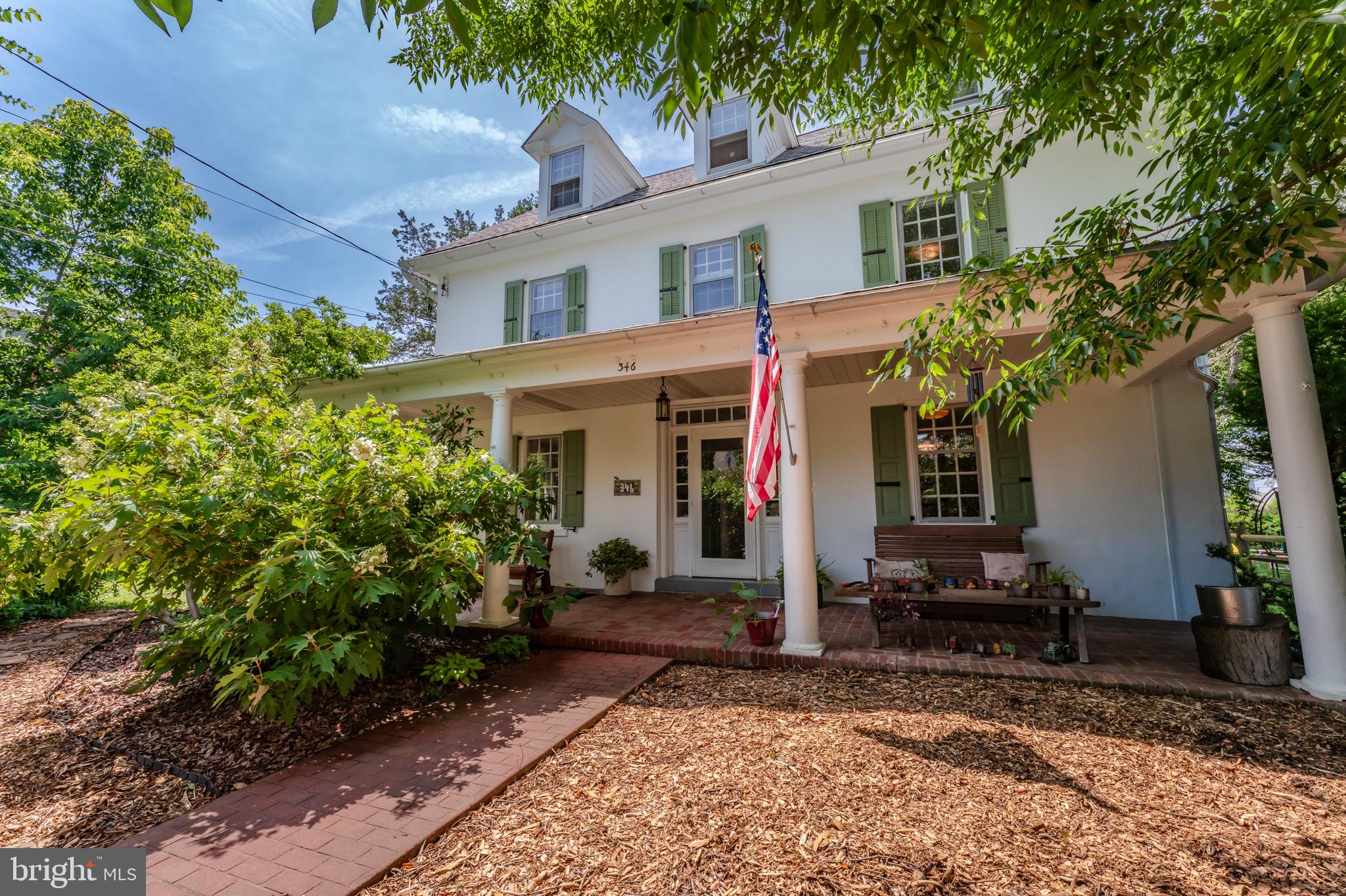346 ROSEMARY AVENUE