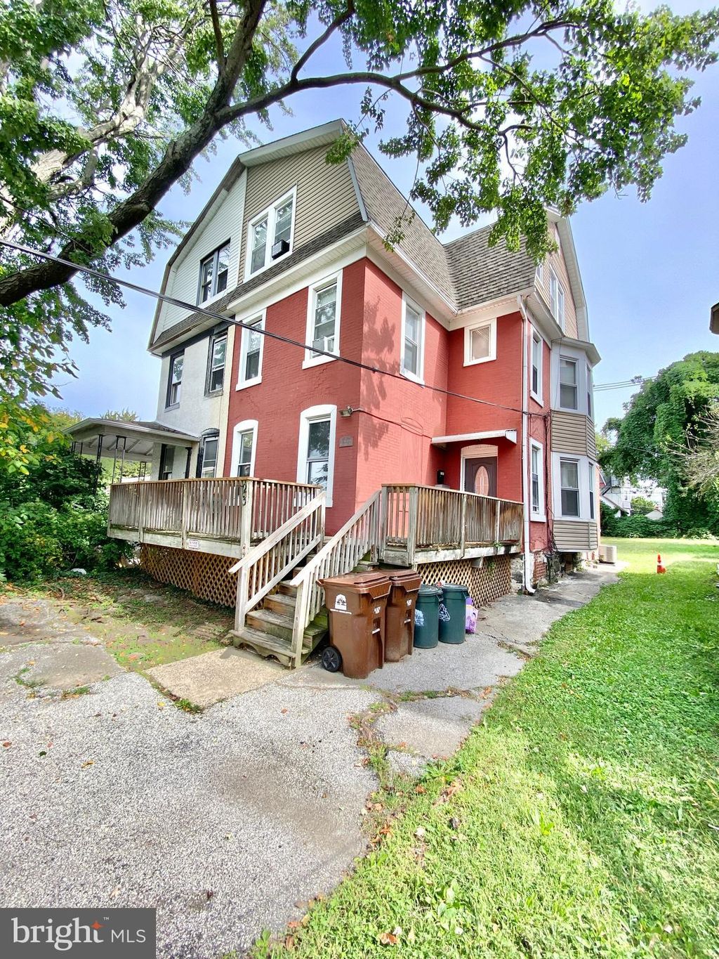Photo of 23 N Wycombe Avenue, LANSDOWNE, PA 19050 (MLS # PADE2101330)