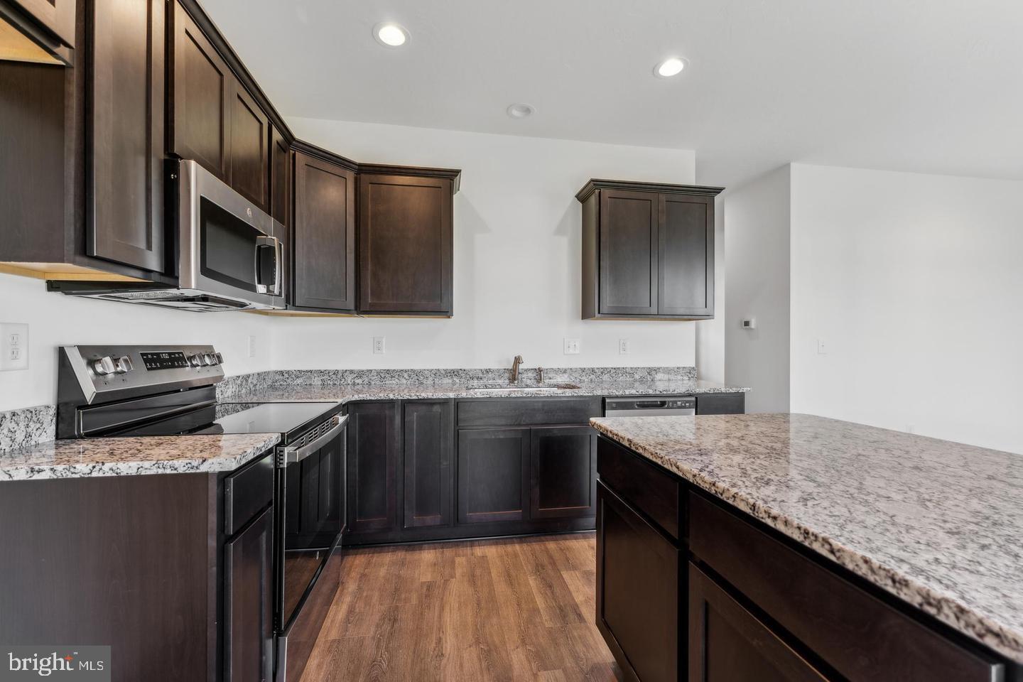 2690 VICTORIAN DRIVE LOT 315