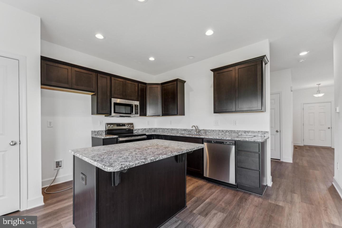 2690 VICTORIAN DRIVE LOT 315