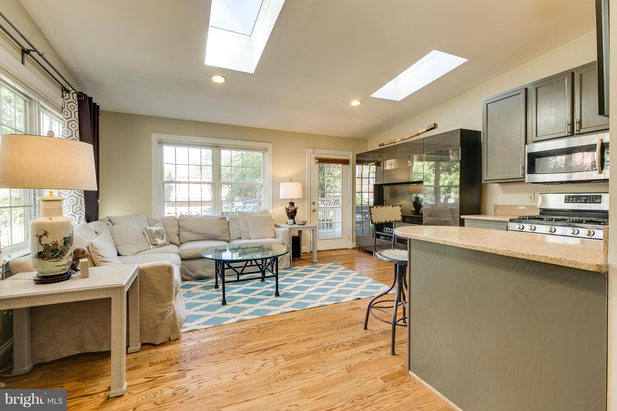 RIVER TERRACE - Residential