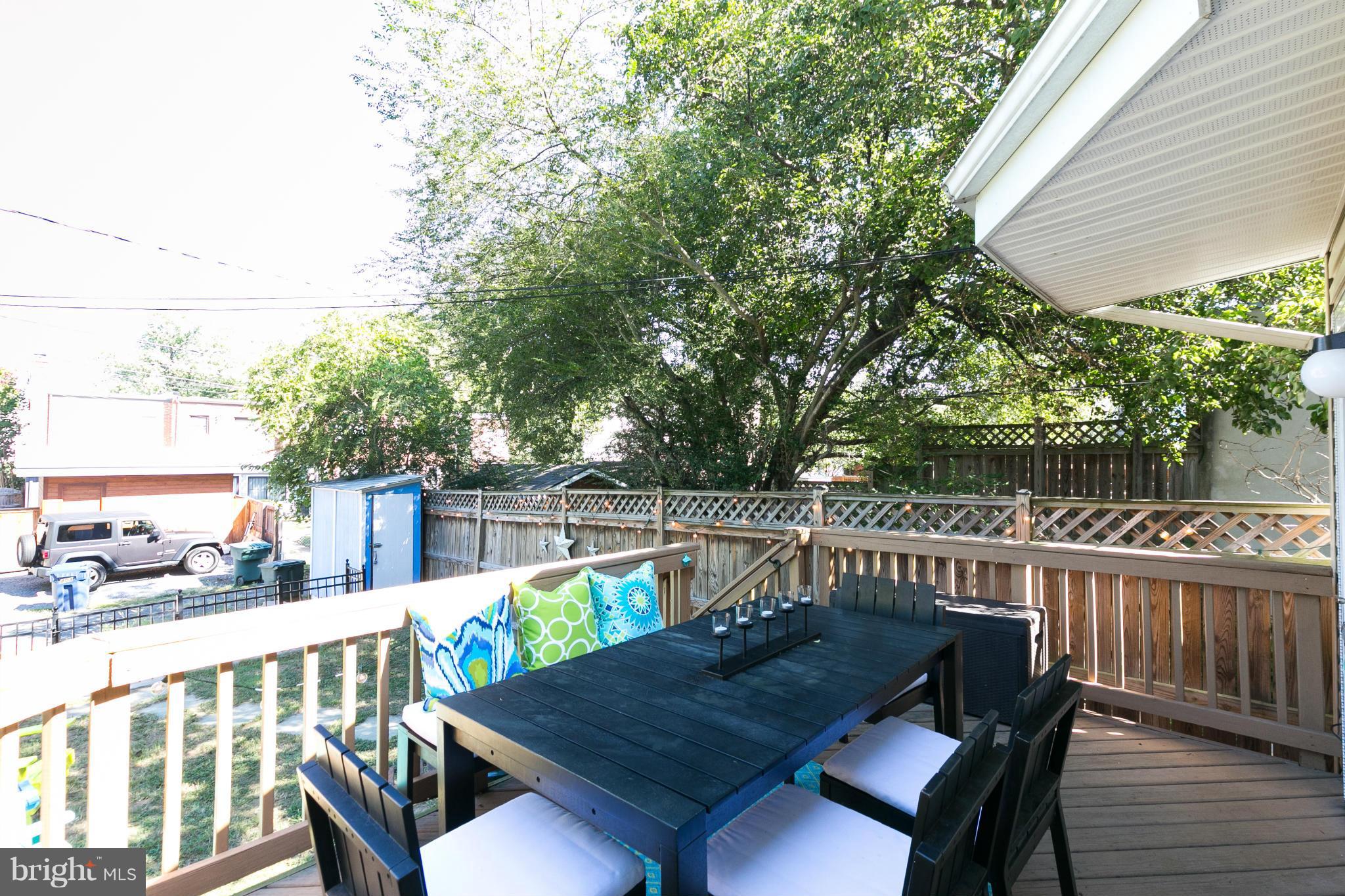 RIVER TERRACE - Residential