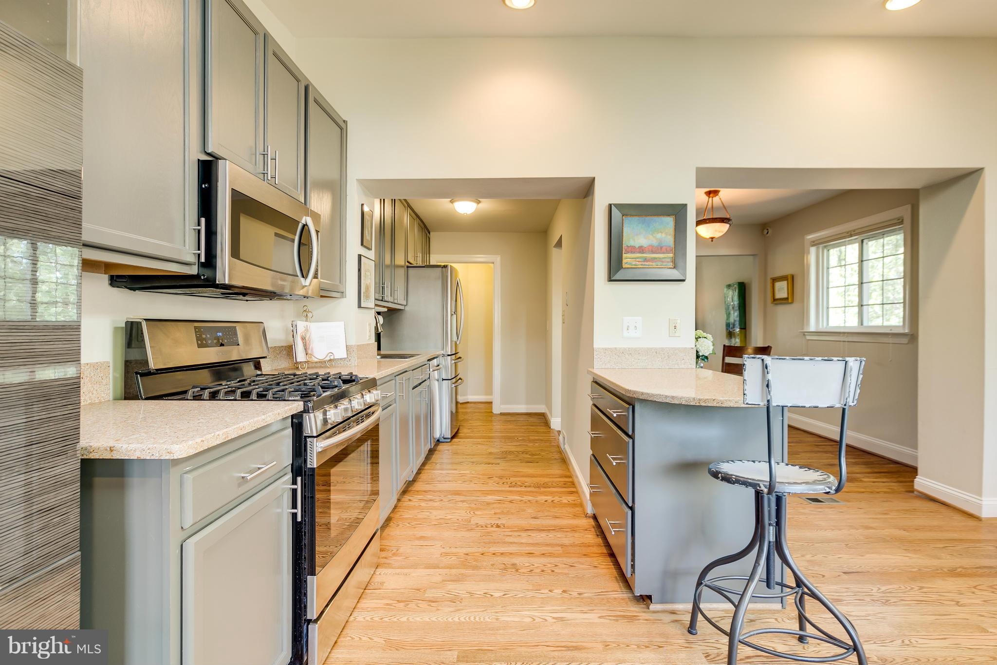 RIVER TERRACE - Residential