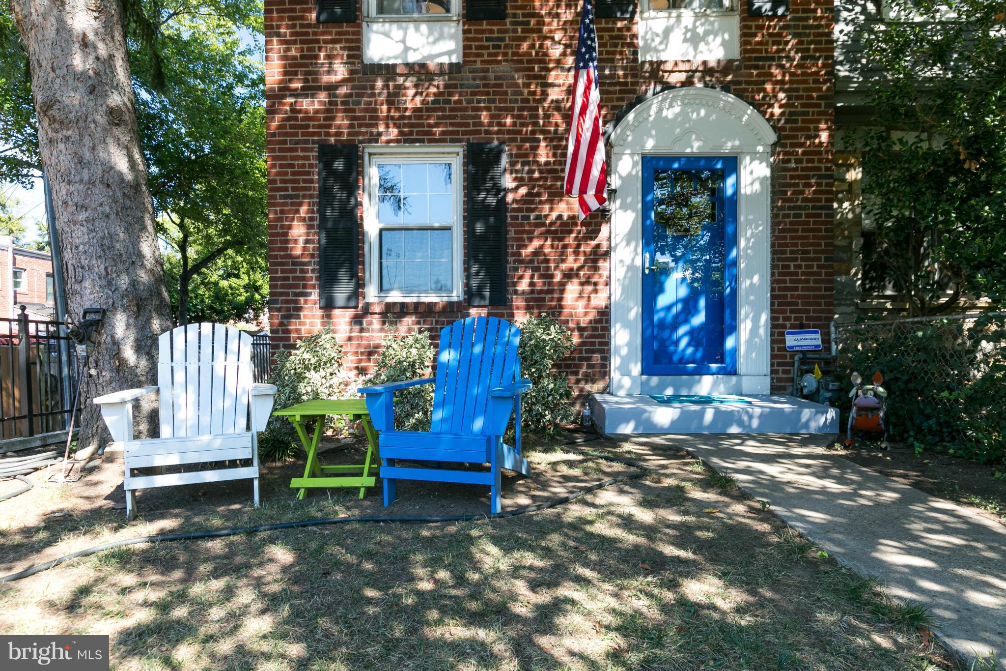 RIVER TERRACE - Residential