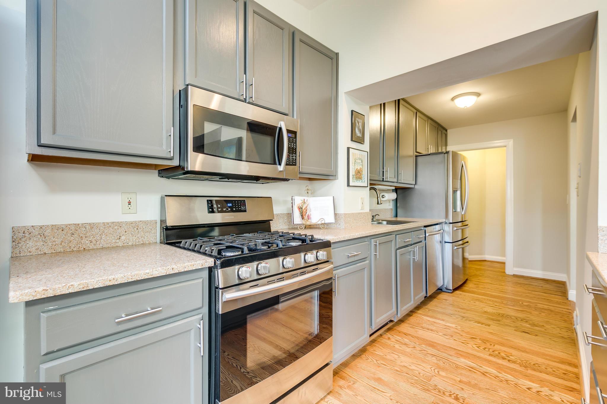 RIVER TERRACE - Residential