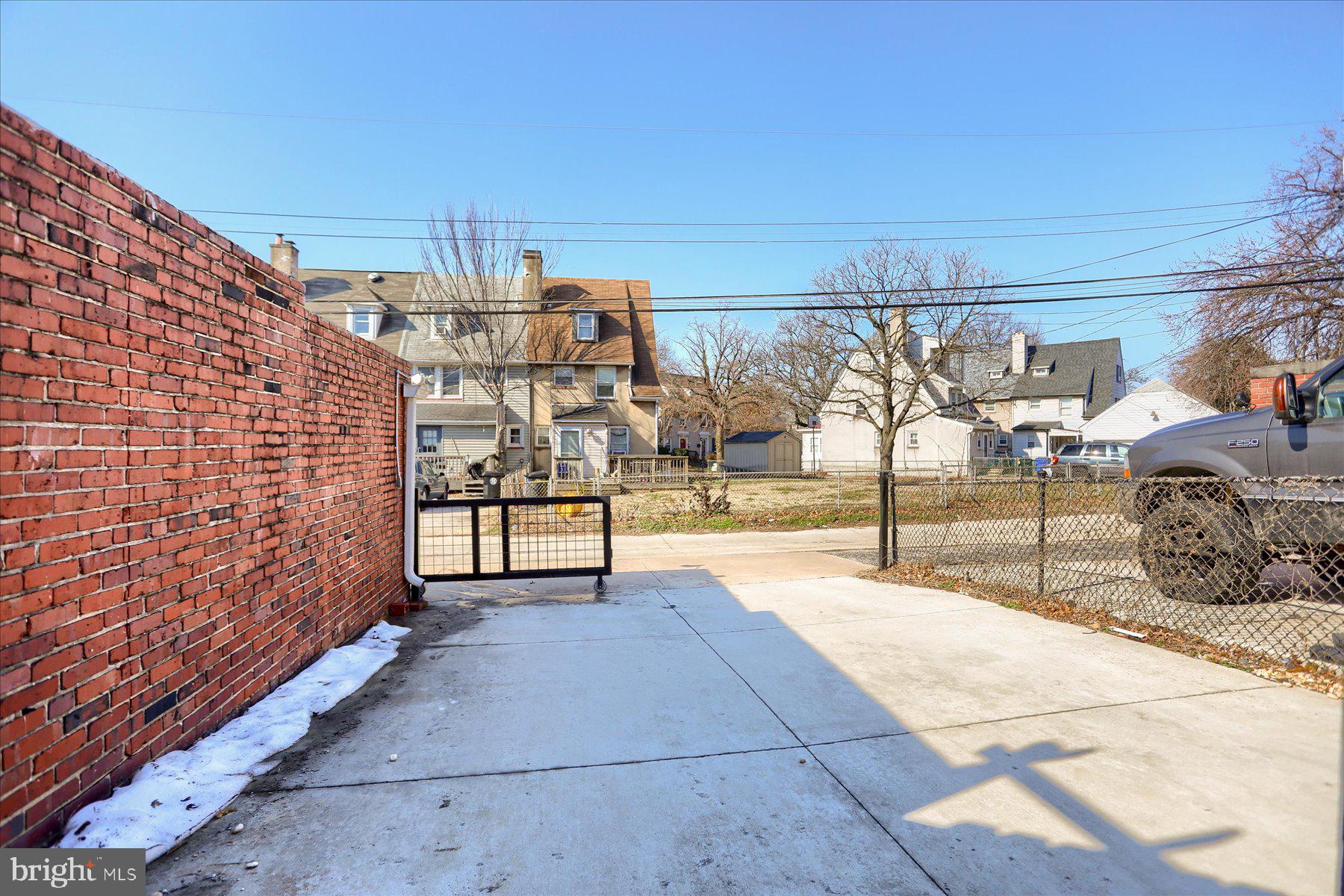 DUNDALK - Residential