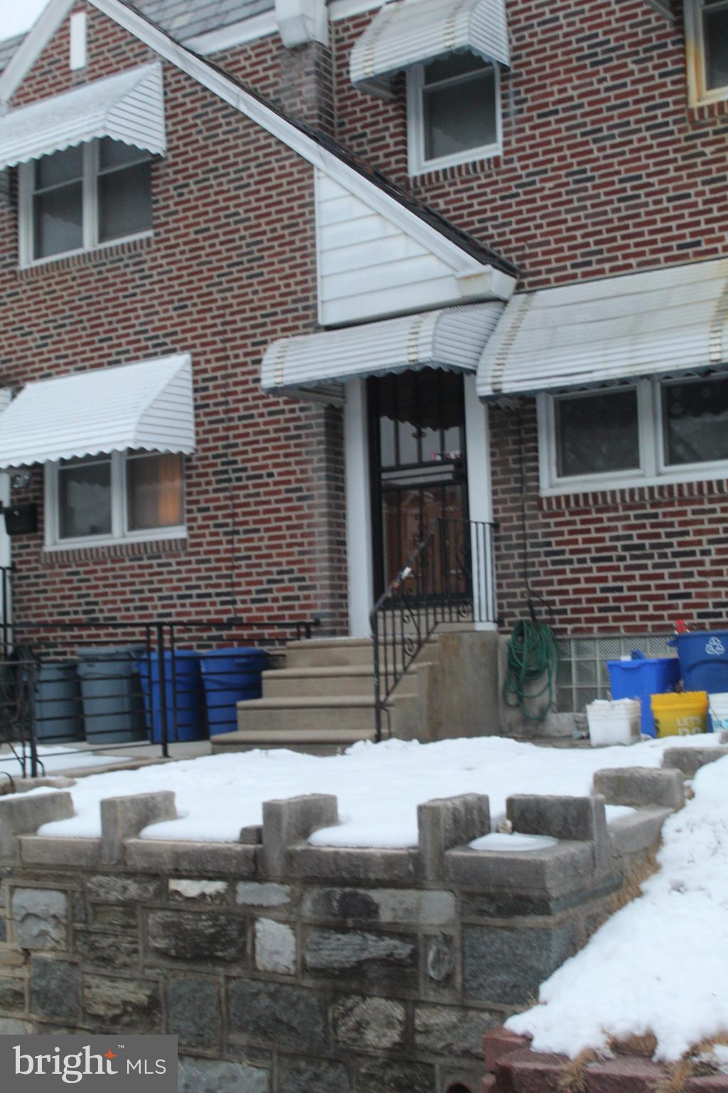 LAWNDALE - Residential