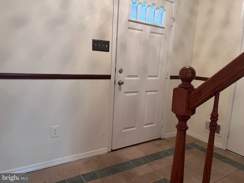 2 CHADWICK COURT