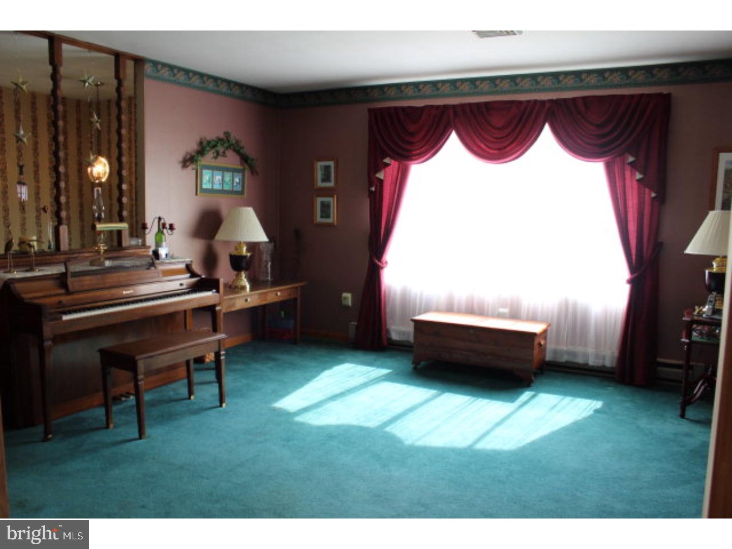 PALO ALTO - Residential