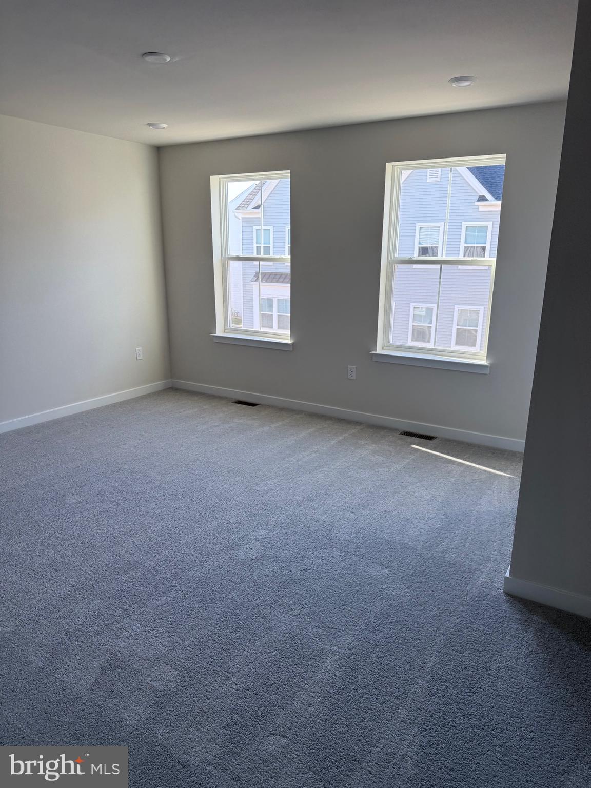 RIVER POINTE - Residential Lease