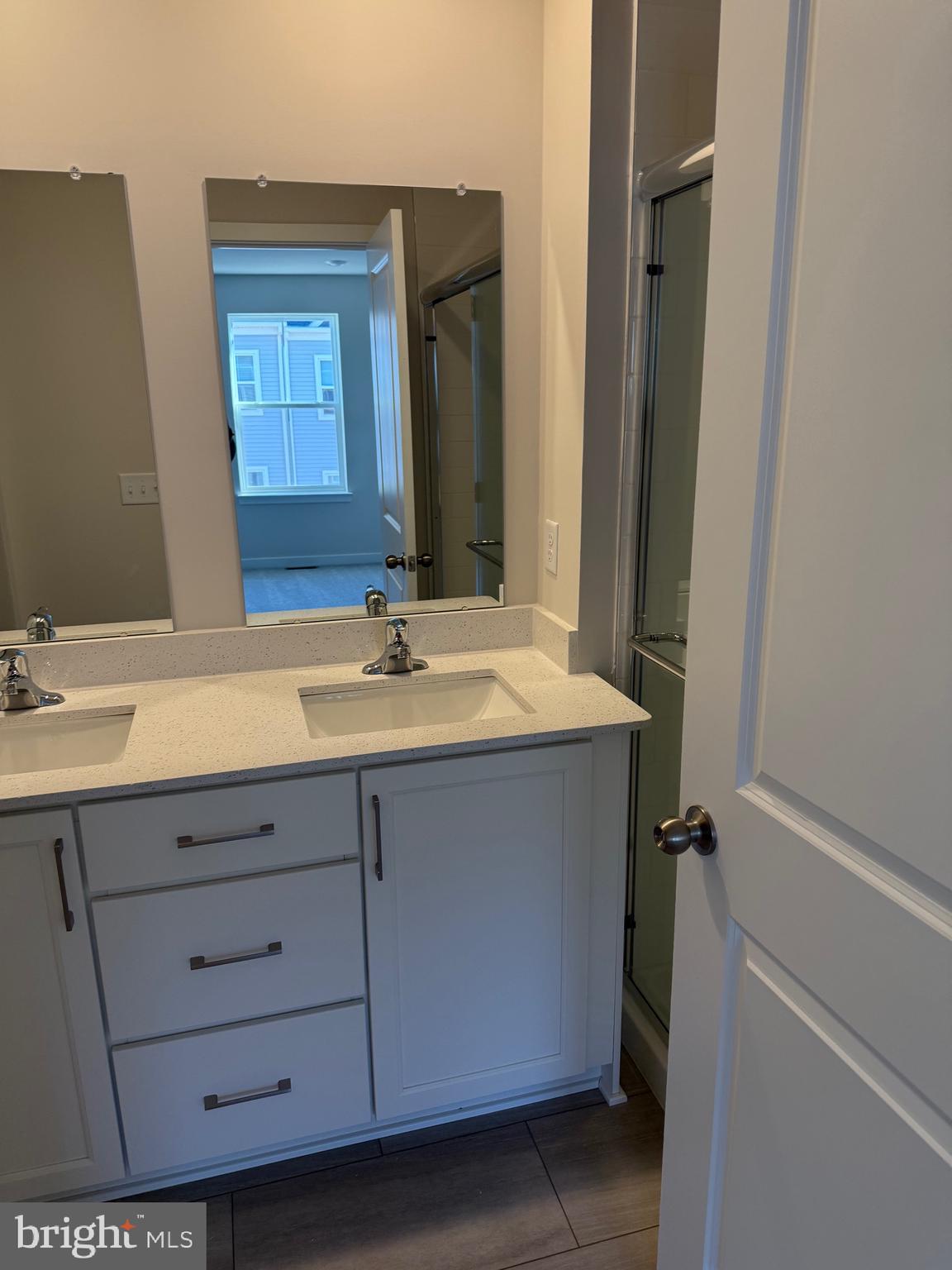 RIVER POINTE - Residential Lease