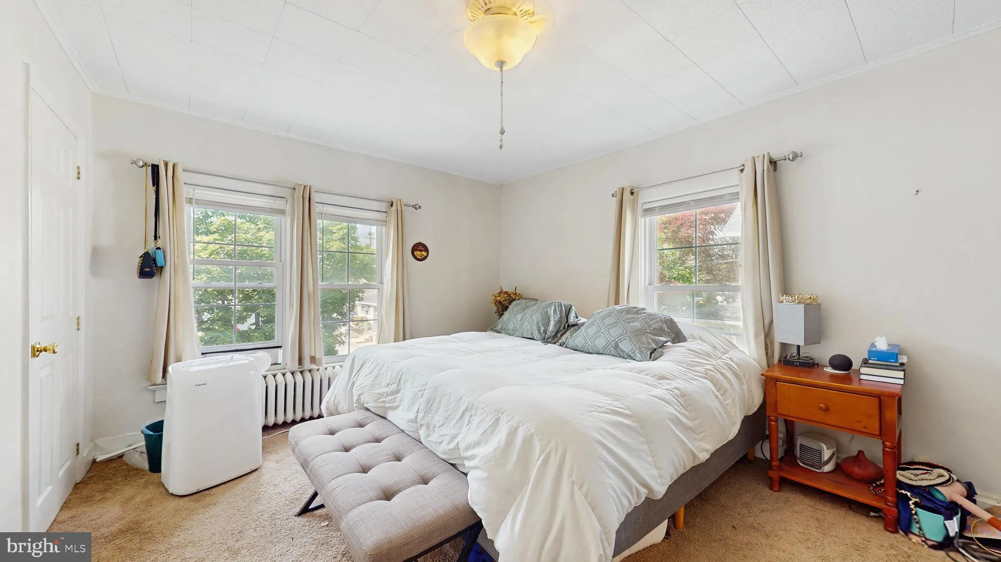 Hightstown, New Jersey 08520, United States, 4 Bedrooms Bedrooms, ,3 BathroomsBathrooms,Residential,Coming Soon,111609