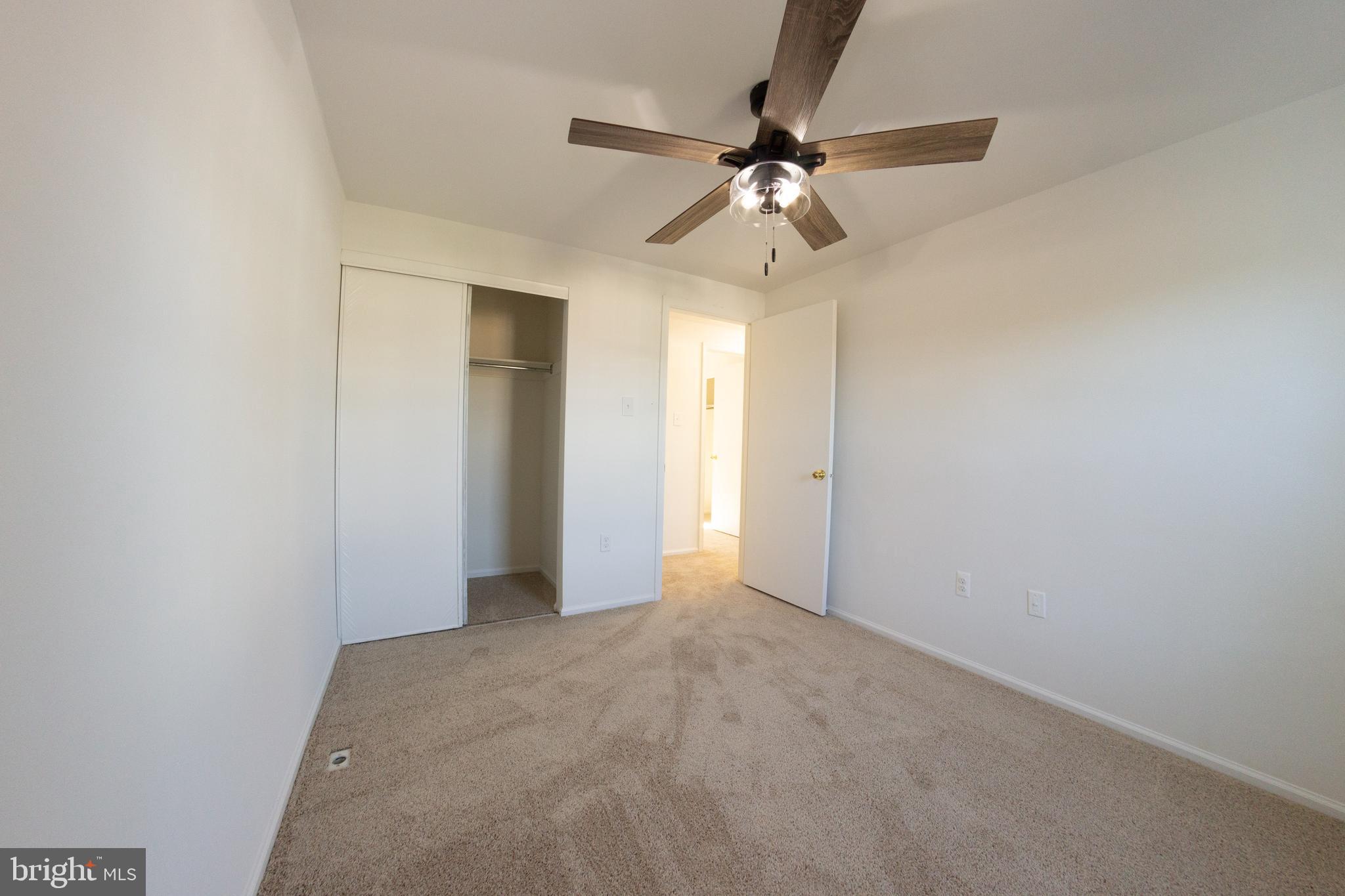 CHURCHILL TOWN - Residential Lease