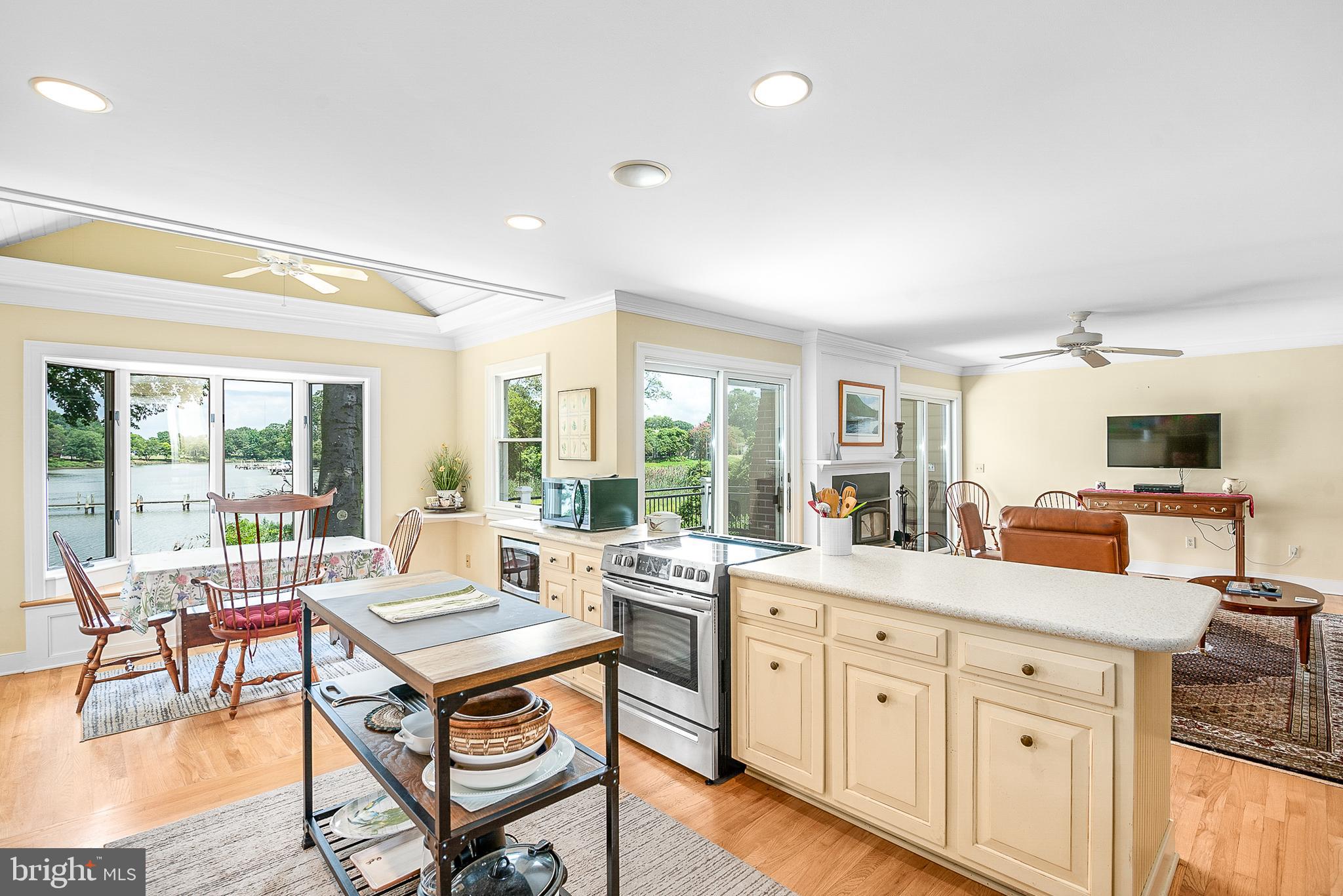 WOODLAND FARMS - Residential