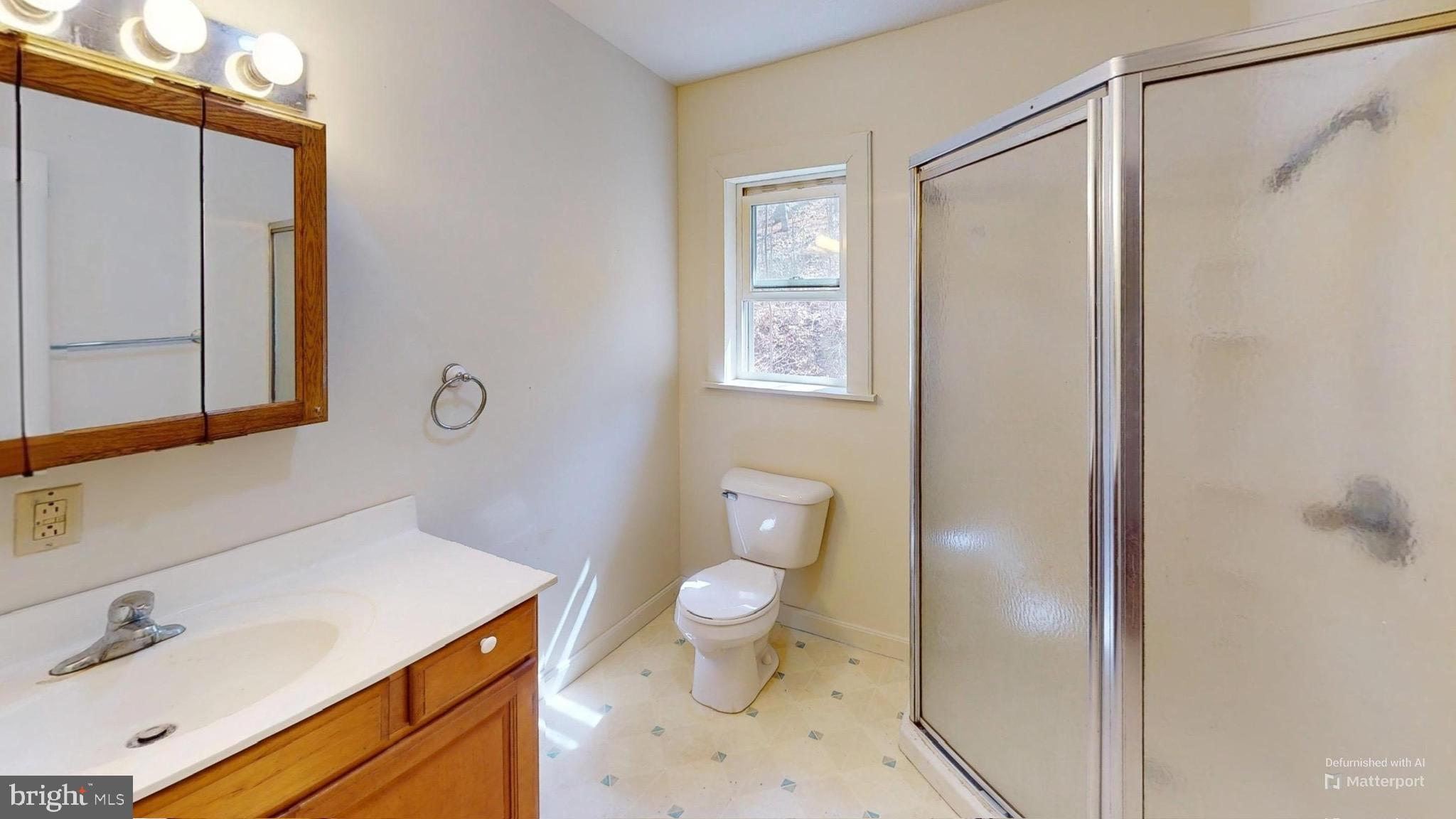 HIGH KNOB/OLD FIELDS - Residential