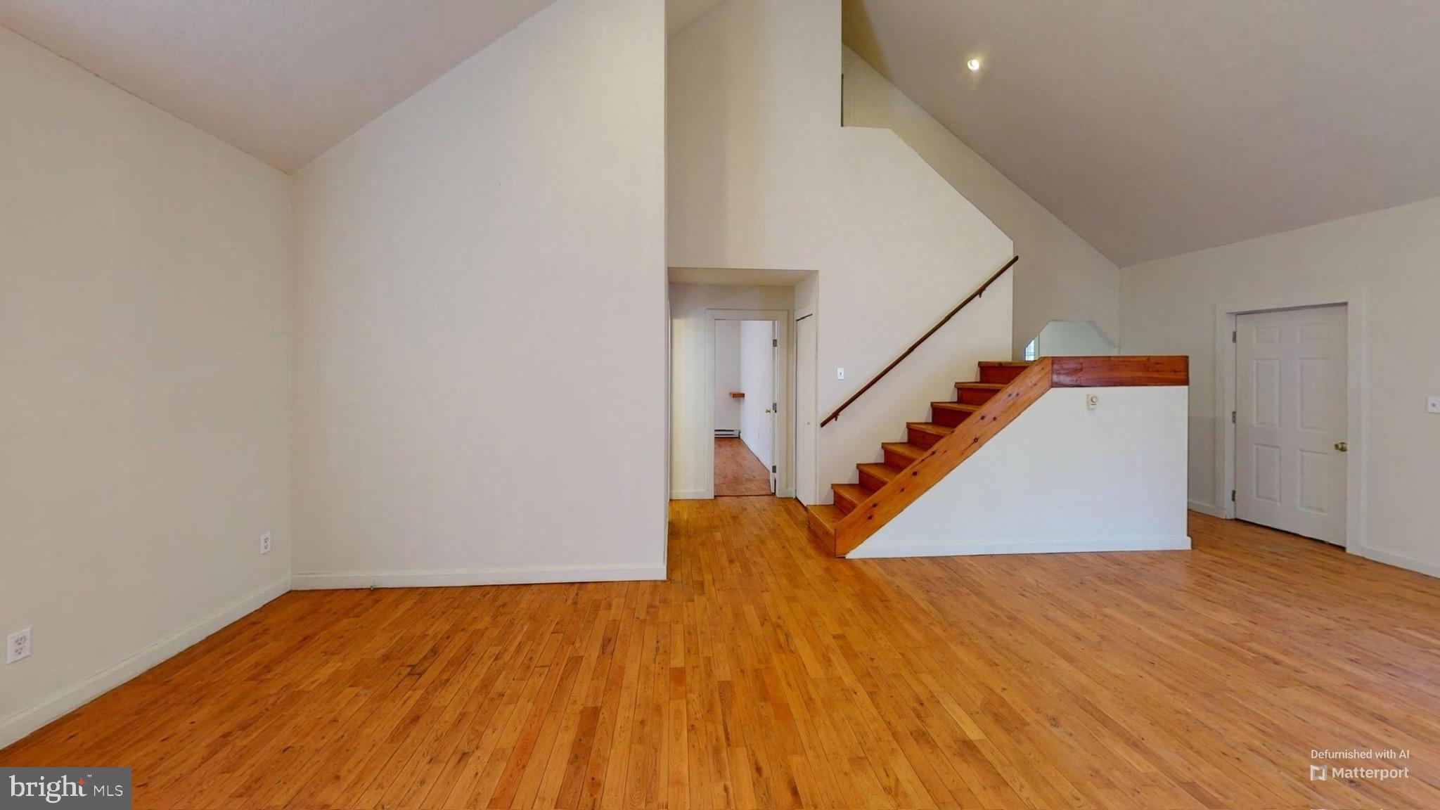 HIGH KNOB/OLD FIELDS - Residential