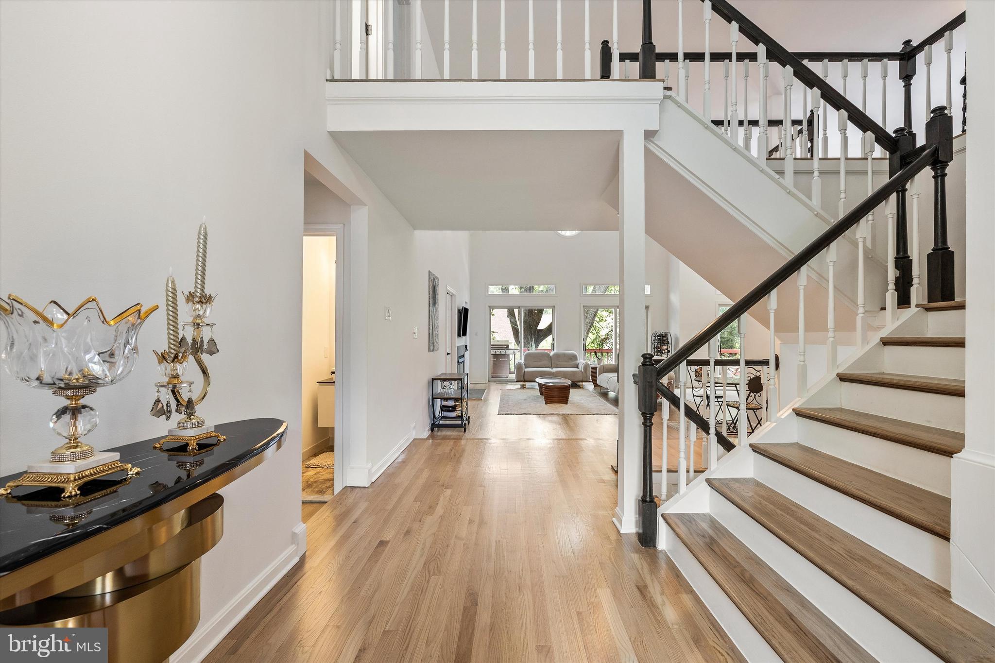 3405 SILVER MAPLE PLACE