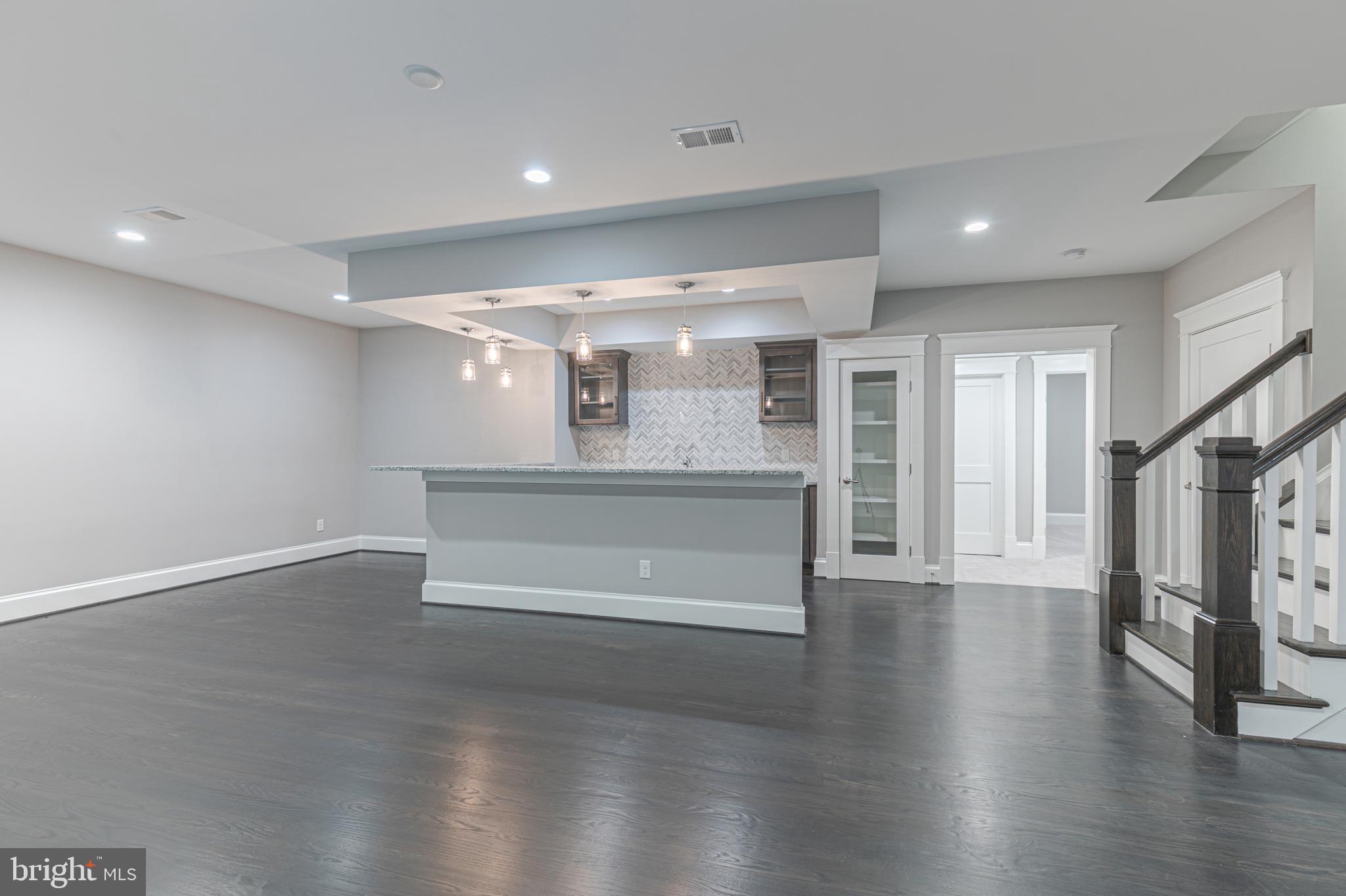 CHESTERBROOK ESTATES - Residential