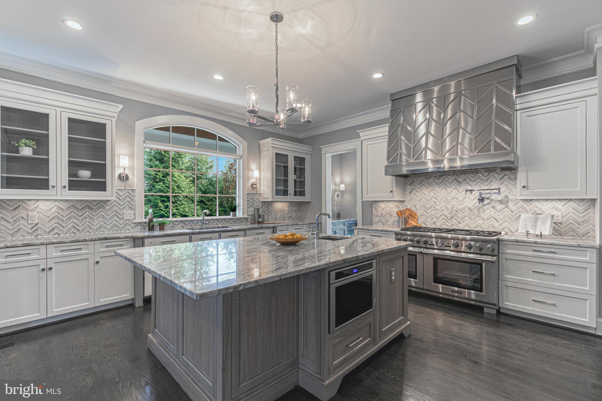 CHESTERBROOK ESTATES - Residential